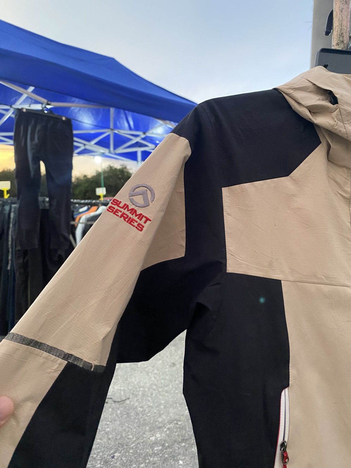 The North Face The North Face Windbreaker Summit Series GORETEX Hyvent Size US S / EU 44-46 / 1 - 3 Thumbnail