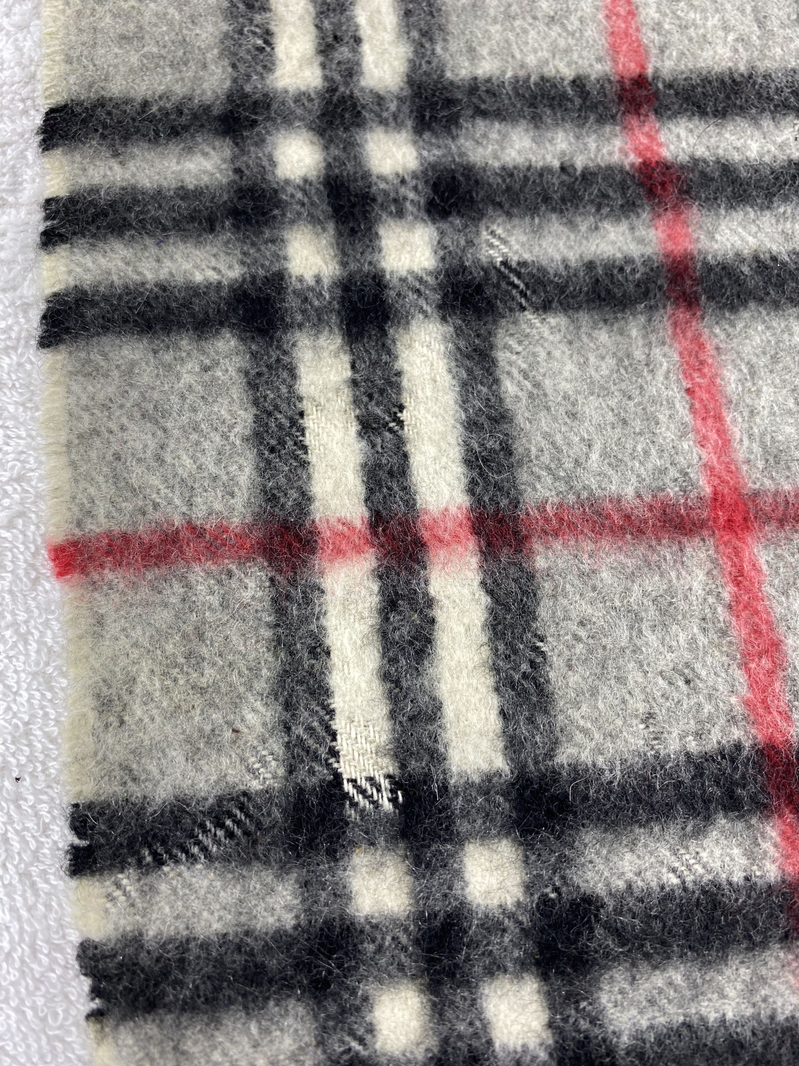 Burberry Vintage Burberry Scarf/Muffler/Neckwear MF607 Size ONE SIZE - 5 Thumbnail