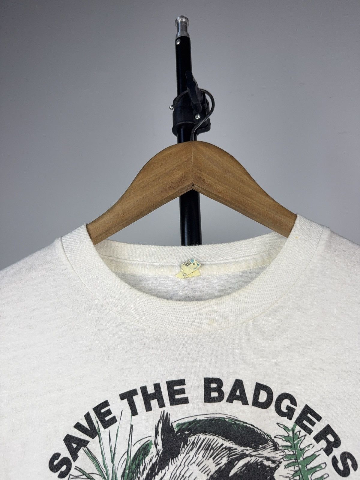 Vintage Vintage 90s Retro Save The BADGERS rare Tee Shirt Size US L / EU 52-54 / 3 - 2 Thumbnail