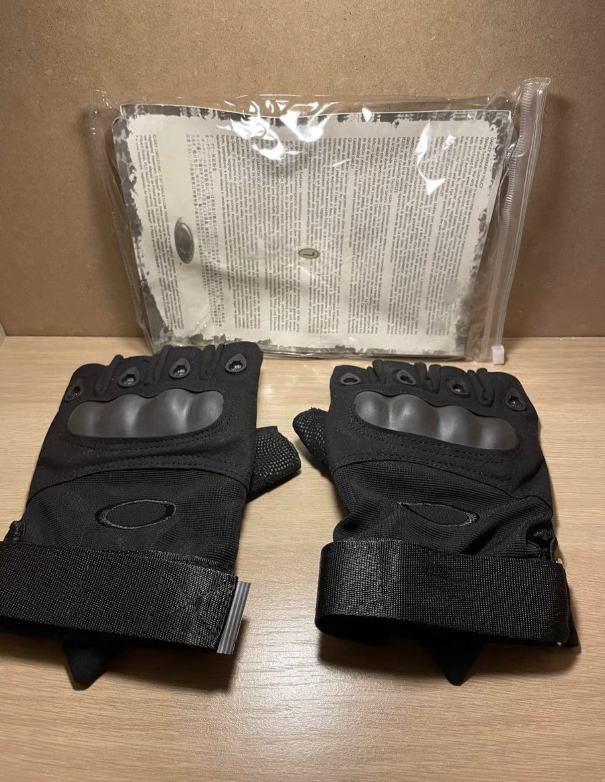 Oakley OAKLEY Factory Pilot Tactical Gloves K24 Size ONE SIZE - 4 Thumbnail