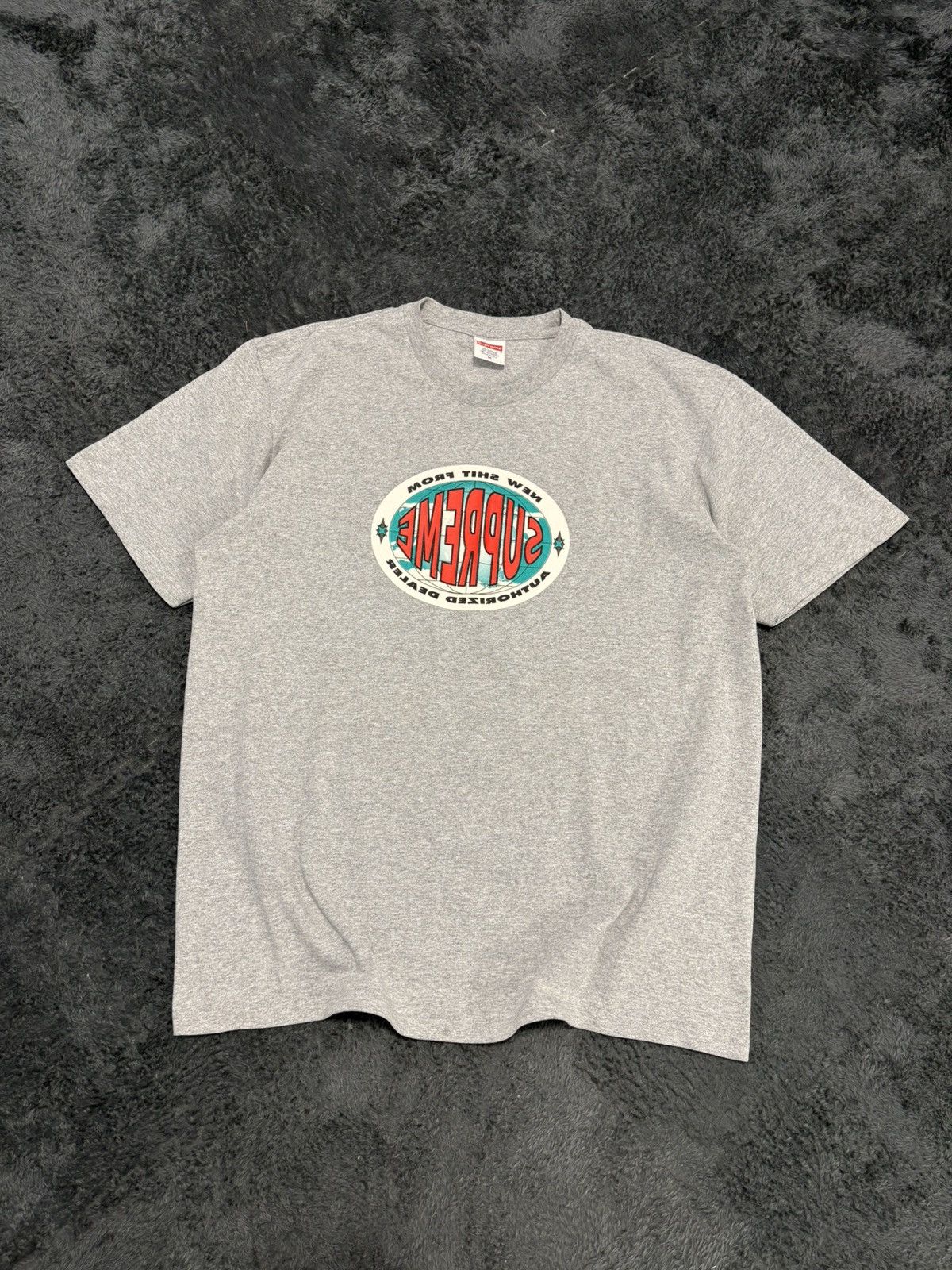 Supreme Supreme Backwards Shit From New Dealer Tee Size US M / EU 48-50 / 2 - 1 Thumbnail