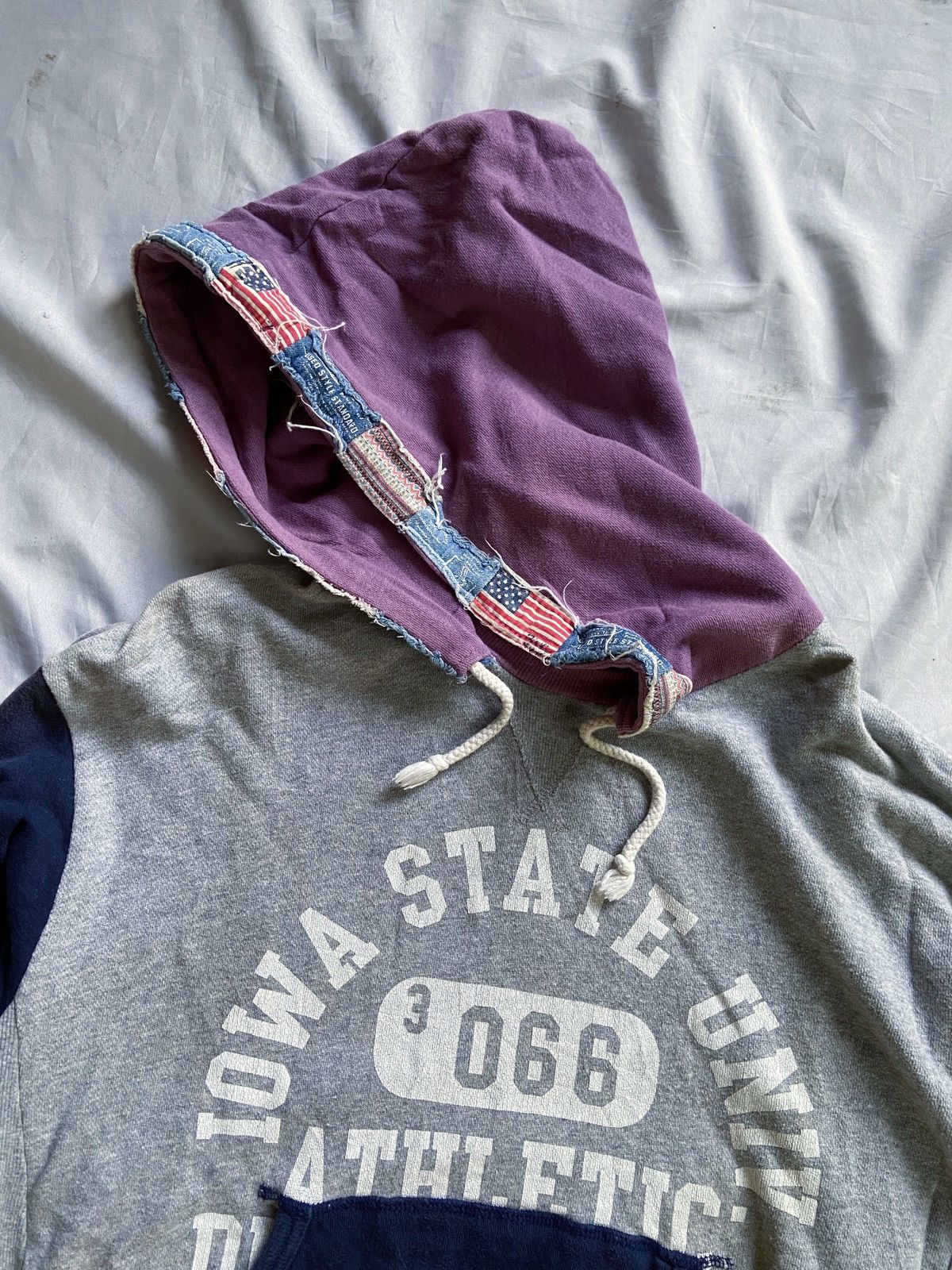 Japanese Brand THRIFT STANDARD OLDAND FUNNY STYLING COLOUR BLOCK HOODIE Size US M / EU 48-50 / 2 - 3 Thumbnail