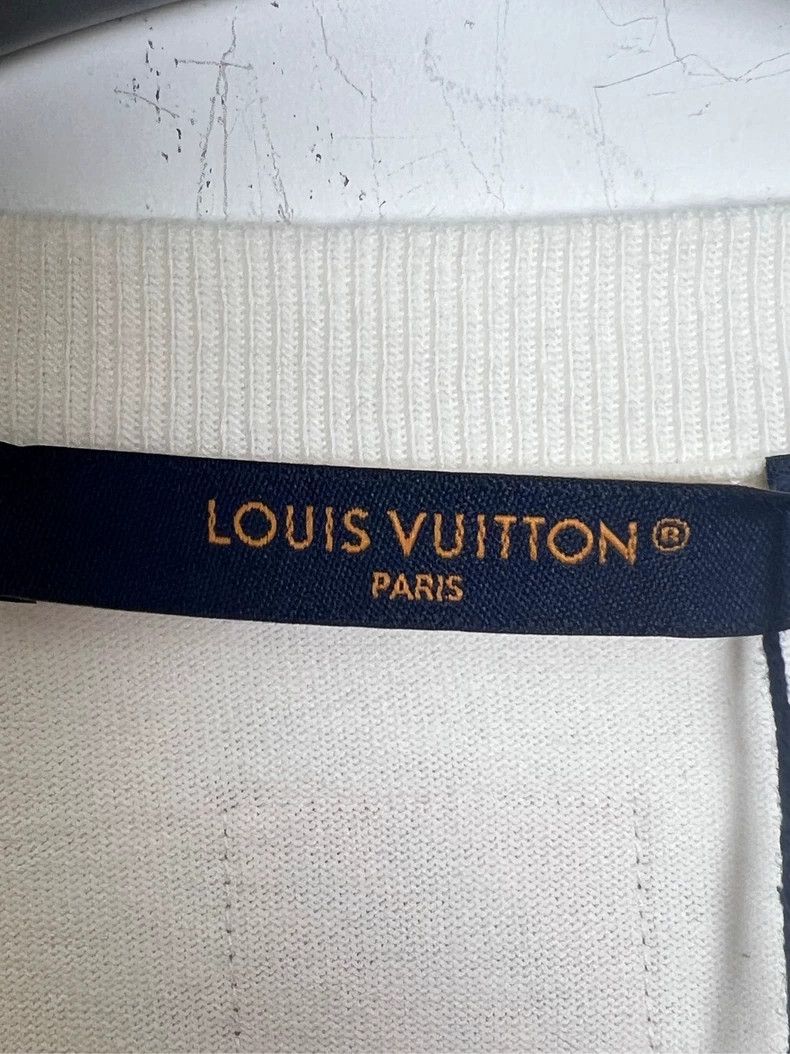 Louis Vuitton Louis Vuitton Beaded sequin embroidered short sleeve Size US XL / EU 56 / 4 - 4 Thumbnail