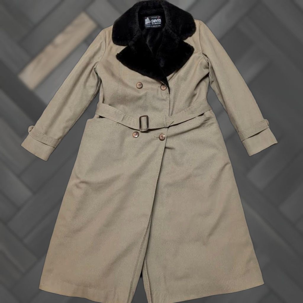Vintage VINTAGE overcoat BELTED COAT Women M tan faux fur acrylic pile 1970s-80s Size M / US 6-8 / IT 42-44 - 1 Thumbnail