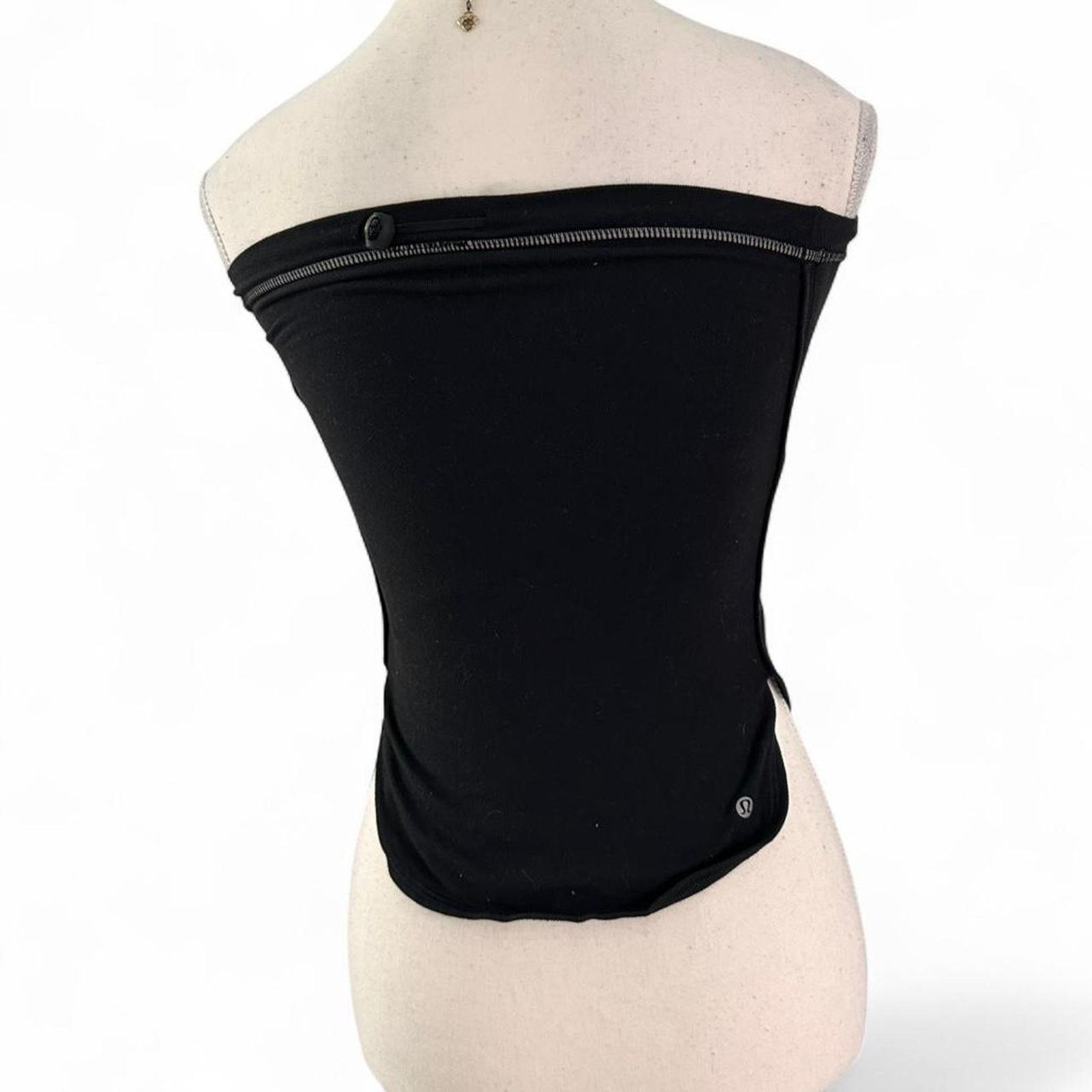 Lululemon Lululemon black fitted activewear strapless Size XS / US 0-2 / IT 36-38 - 2 Thumbnail