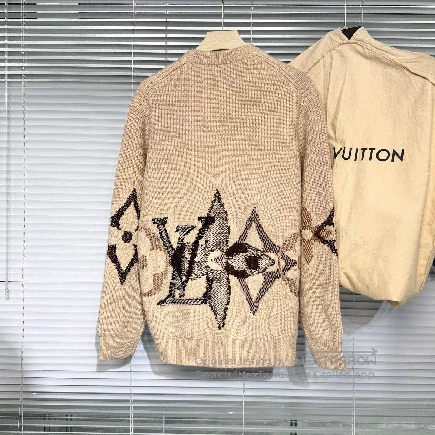 Louis Vuitton LV Ski Series Triple Flower Logo Sweater. Size US S / EU 44-46 / 1 - 2 Thumbnail
