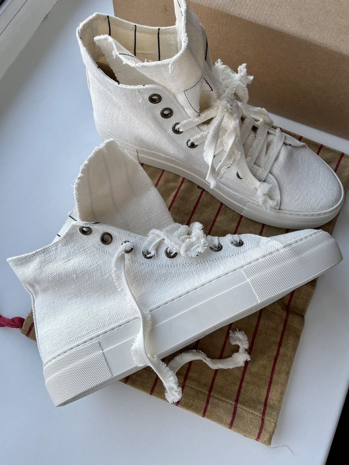 Uma Wang Uma Wang White Canvas Tennis Shoe Hi Top Sneakers Size 43 Size US 9.5 / EU 42-43 - 2 Thumbnail