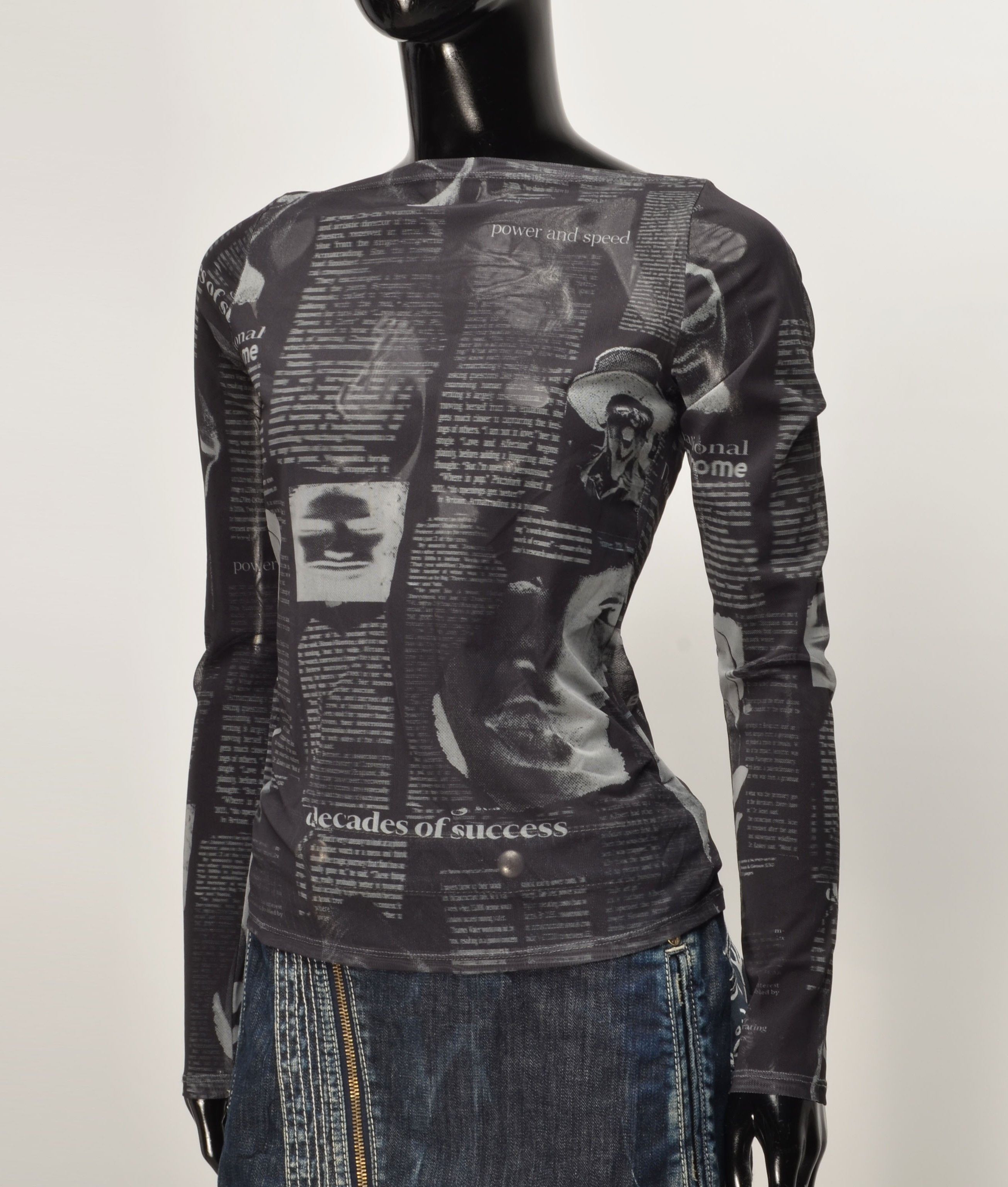 Weekday Weekday Y2K Mesh Gazette Long Sleeve Top Size M / US 6-8 / IT 42-44 - 2 Thumbnail
