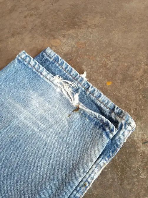Levi's 90s Vintage Levi's 501 Made In USA Dirty Distressed Jeans Size US 34 / EU 50 - 6 Thumbnail