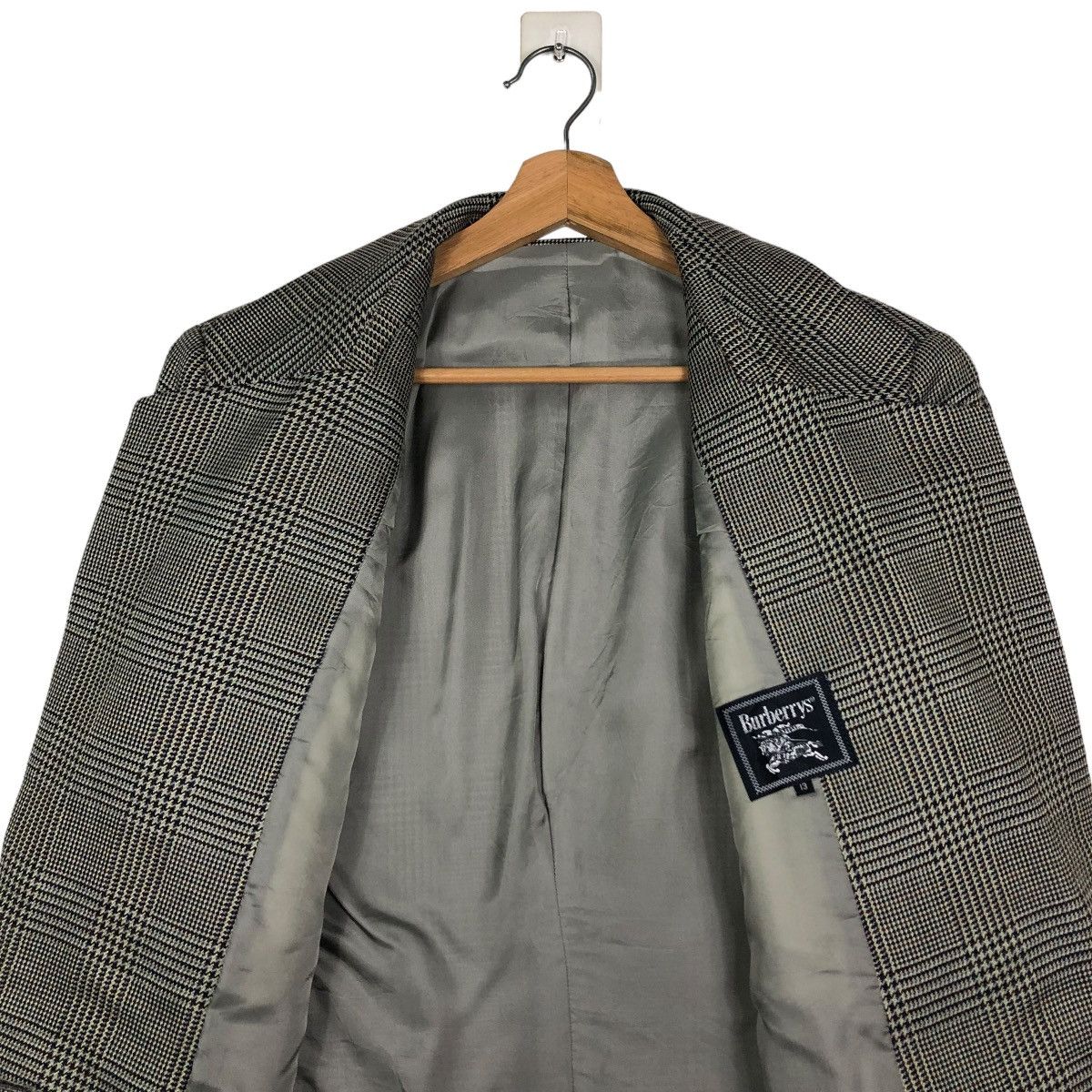 Burberry 🔥VINTAGE BURBERRYS CASUAL COATS JACKET TARTAN DESIGN Size US M / EU 48-50 / 2 - 14 Thumbnail