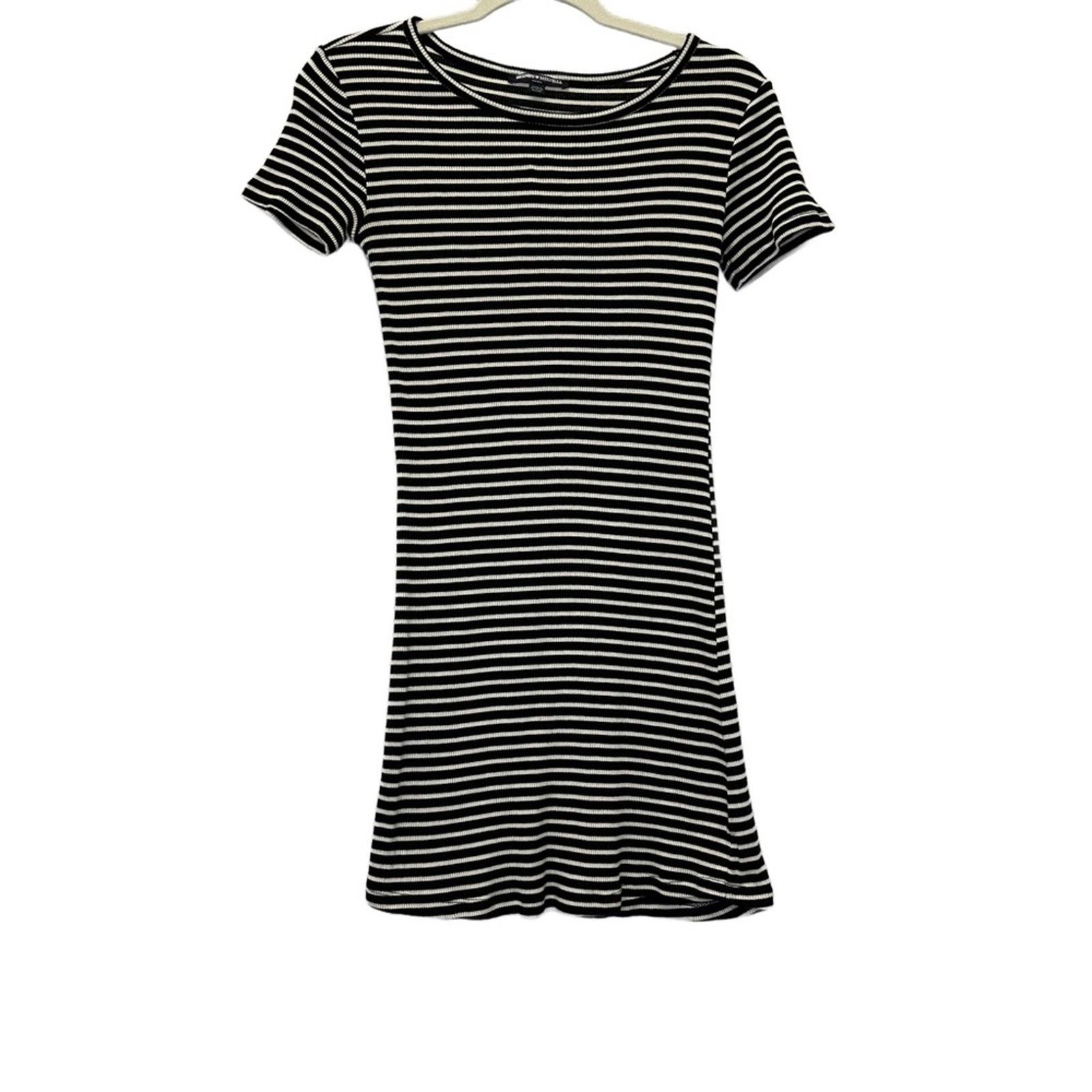 Brandy Melville Robbie Wrap Mini Dress VNeck Navy Blue Floral Cottagecore |  Grailed