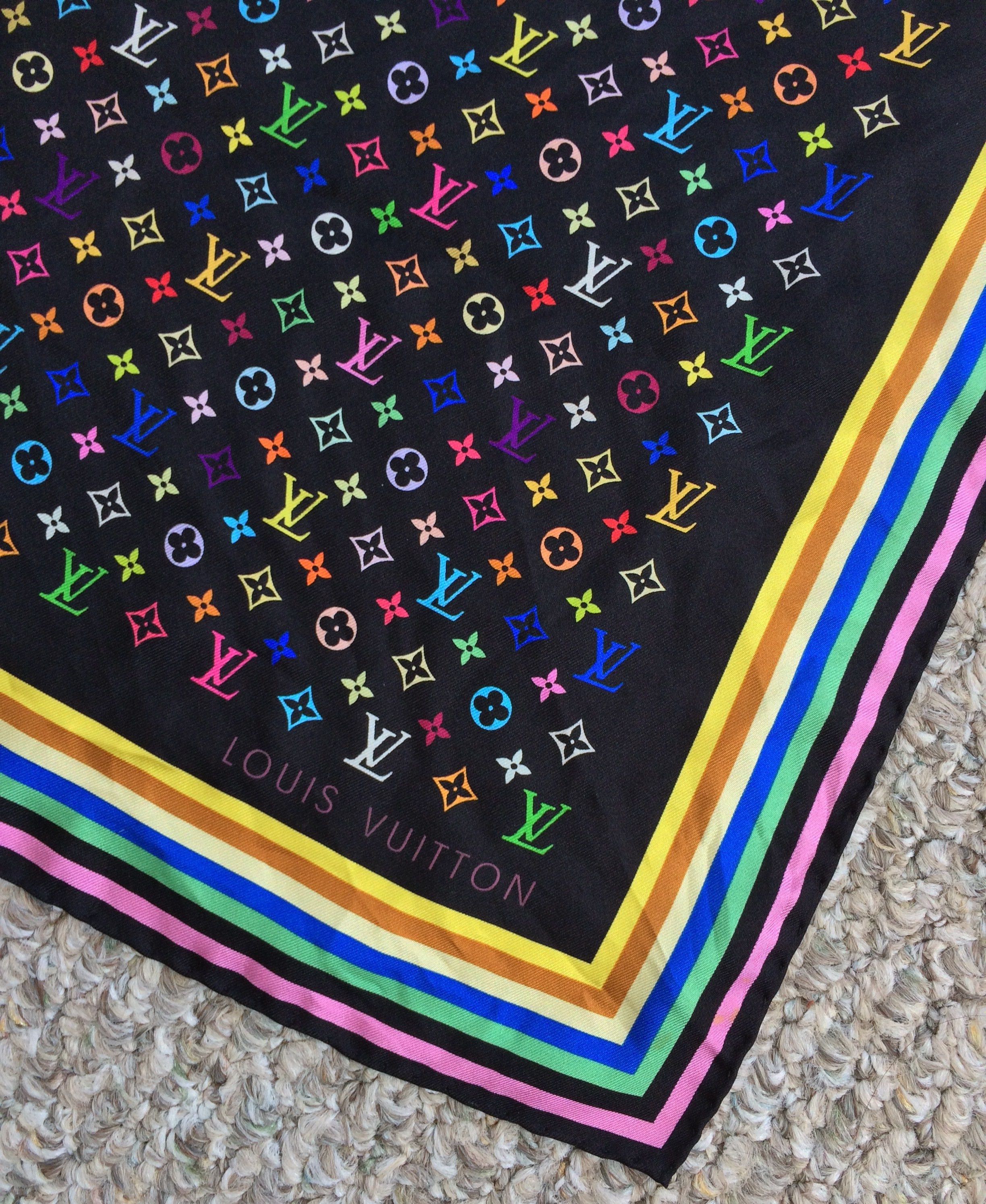 Louis Vuitton × Takashi Murakami S/S 2003 Louis Vuitton Murakami Monogram Silk Scarf Size ONE SIZE - 4 Thumbnail