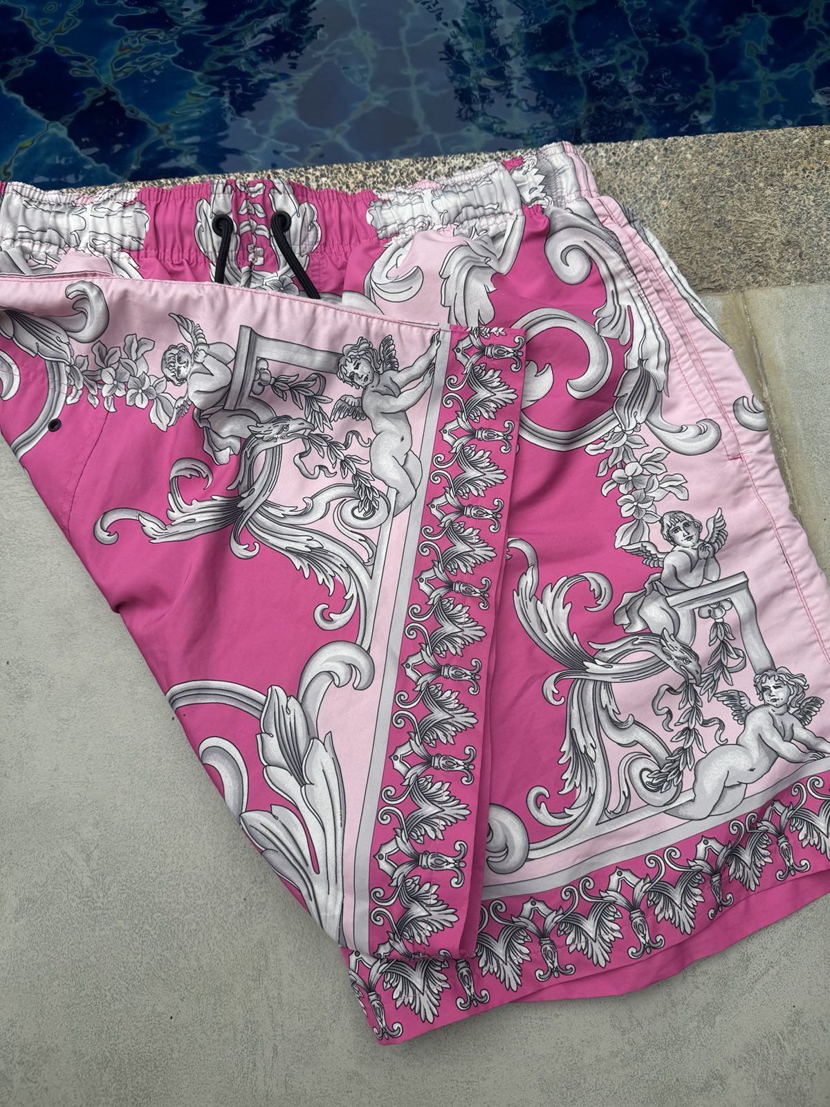 Versace Versace Pink Angel Nylon SwimShorts Size US 31 - 2 Thumbnail