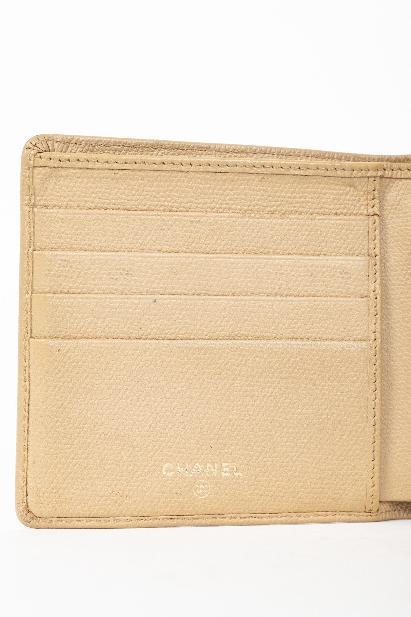 Chanel Chanel Camel Caviar Leather CC-Logo Bifold Wallet Size ONE SIZE - 7 Thumbnail