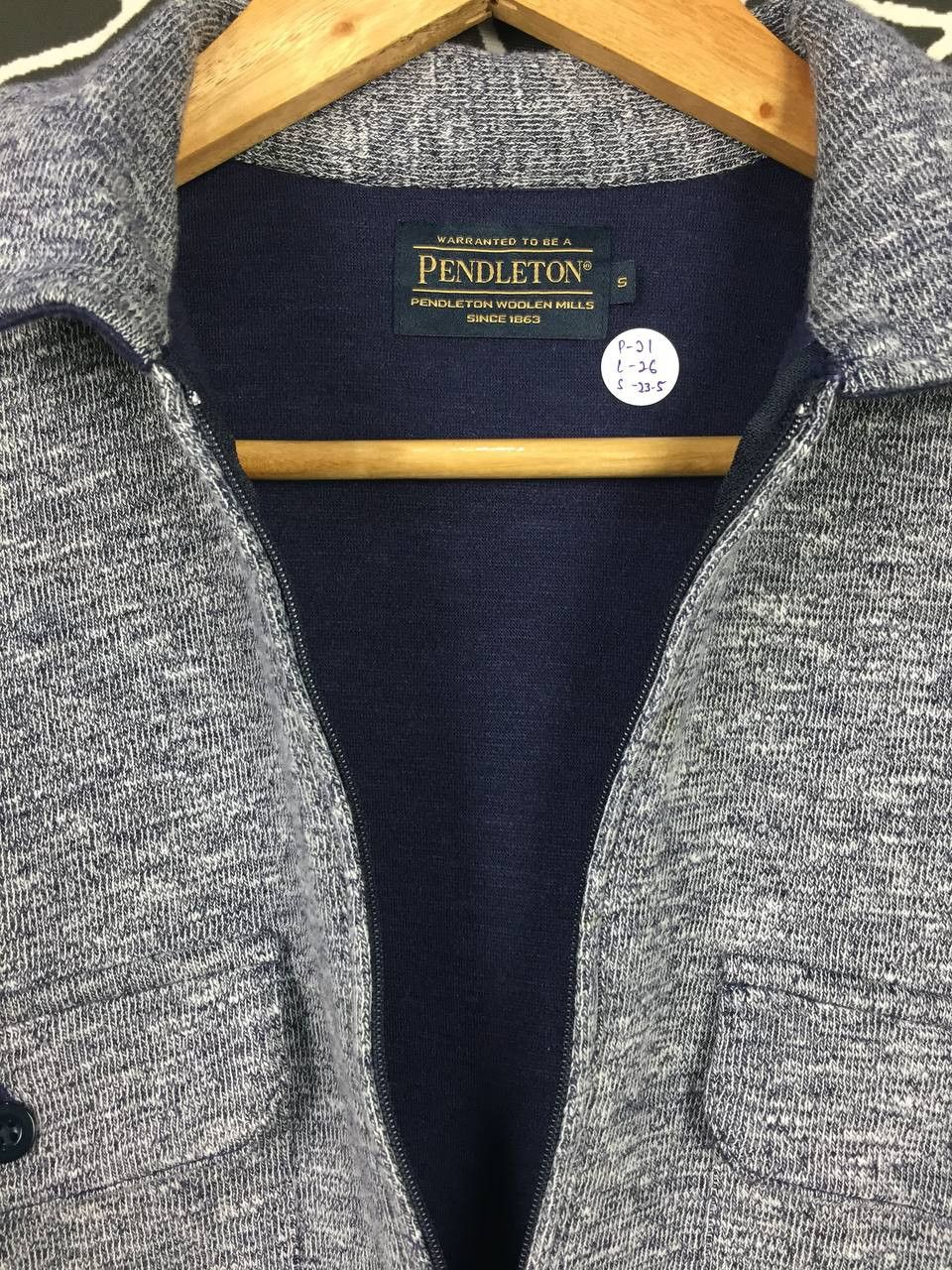 Pendleton × Vintage Vtg Pendleton Woolen Mills Double Pocket Sweatshirt Size US S / EU 44-46 / 1 - 7 Thumbnail