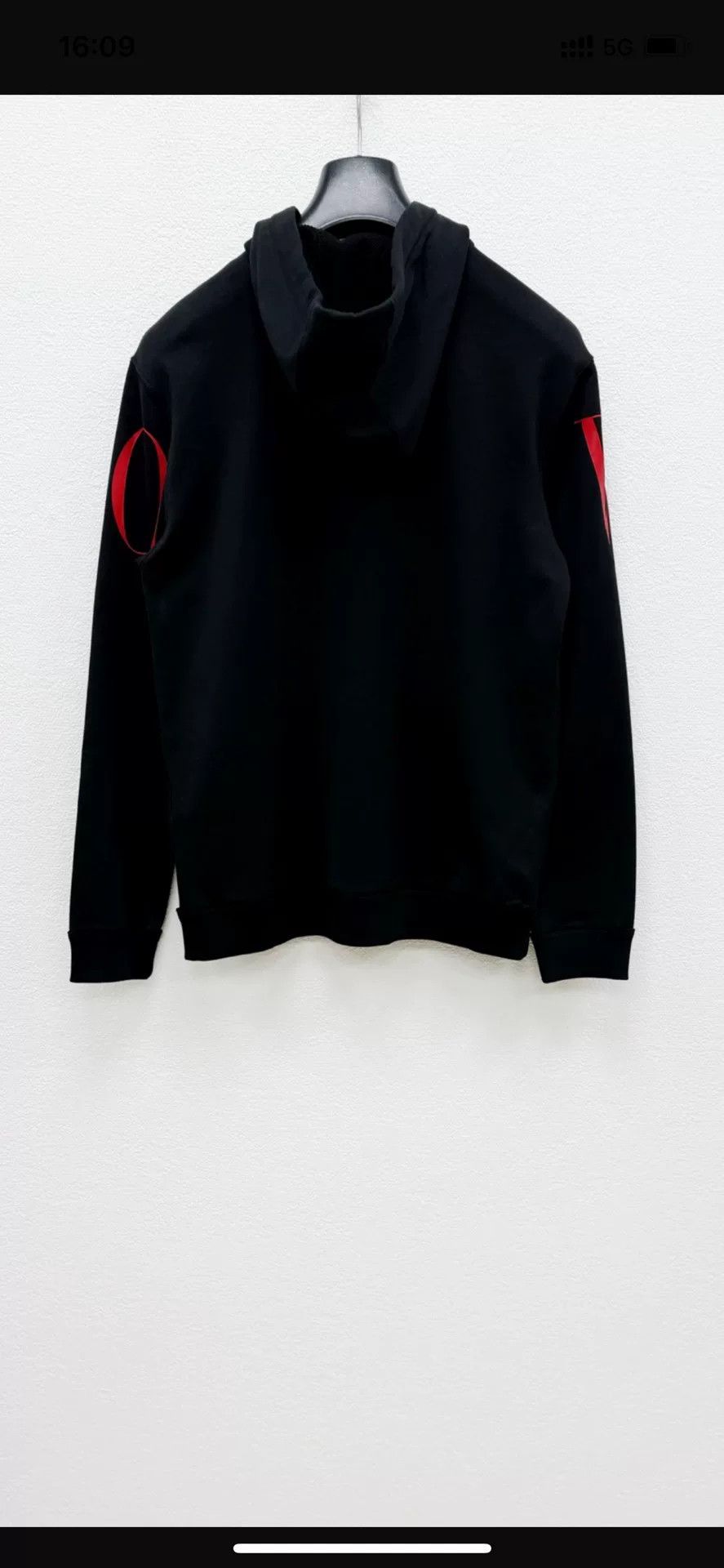 Valentino valentino black hooded zip-up jacket Size US S / EU 44-46 / 1 - 3 Thumbnail