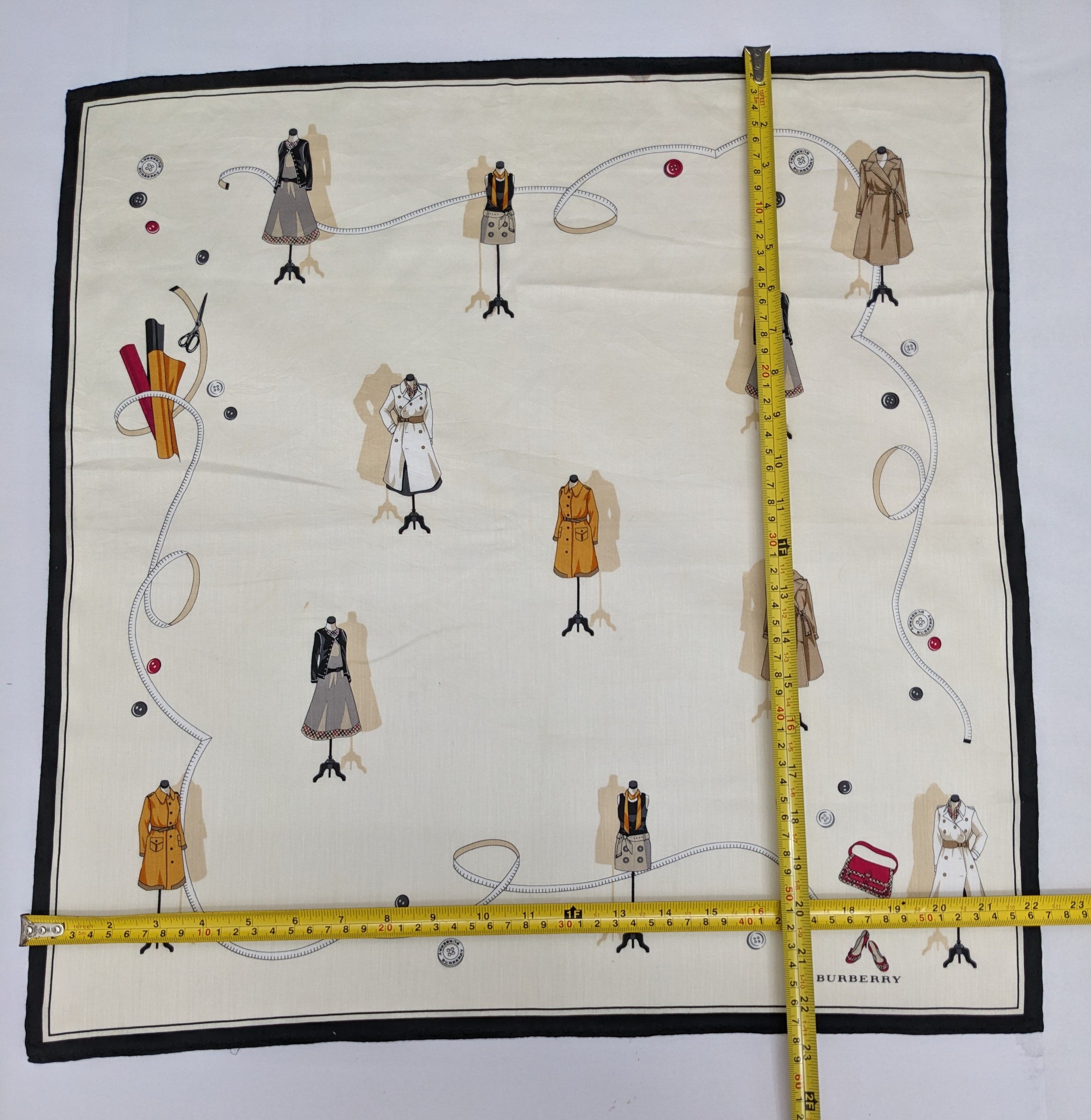 Burberry BURBERRY Beige Illustrated Trench Coat Handkerchief Size ONE SIZE - 4 Thumbnail