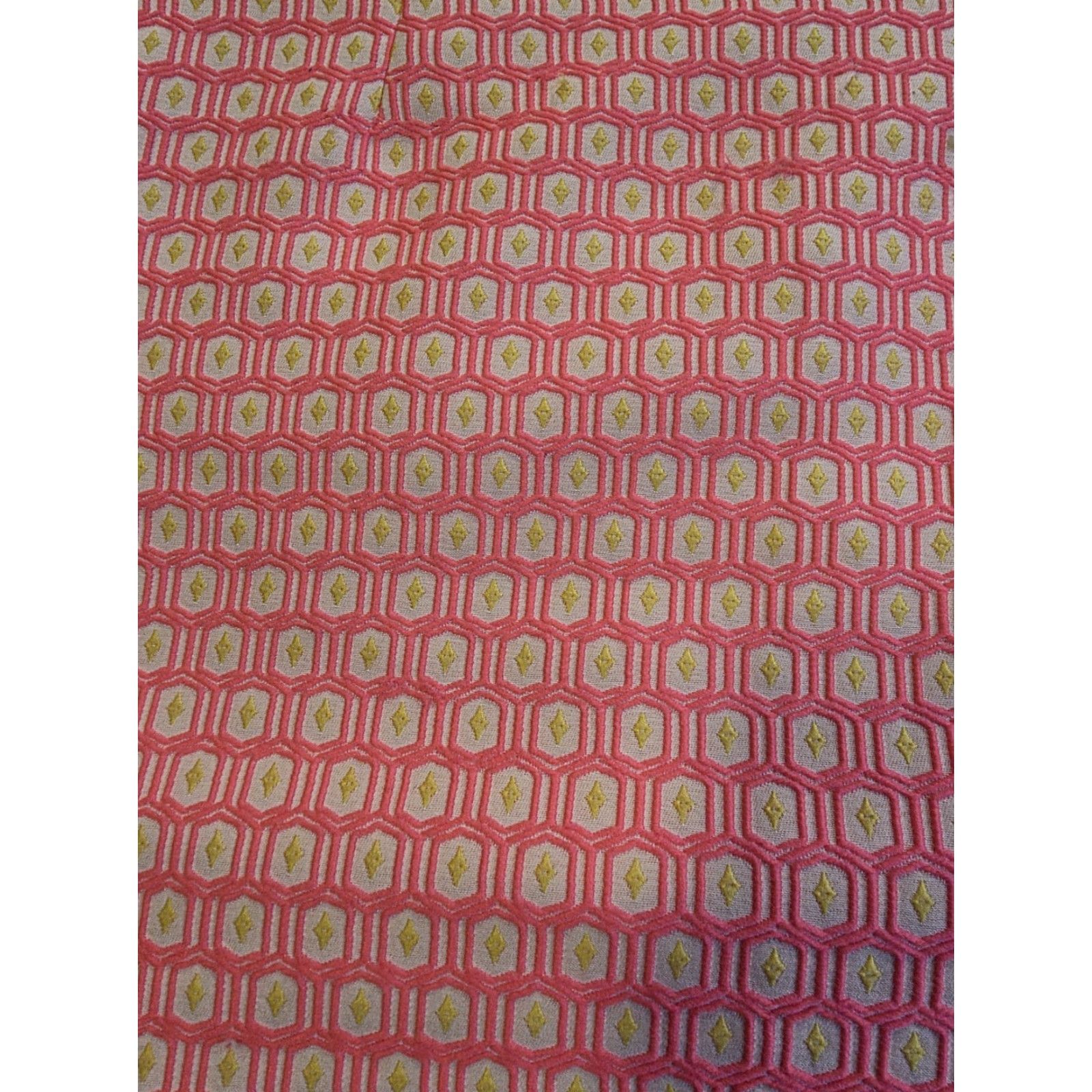 Lilly Pulitzer Lilly Pulitzer Tate Mini Skirt Hotty Pink Geo Jacquard Lined Women's Size 2 Pink Mini Skirt Casual Party/Cocktail Summer Spring Fall 2 Womens Size 26" / US 2 / IT 38 - 3 Thumbnail