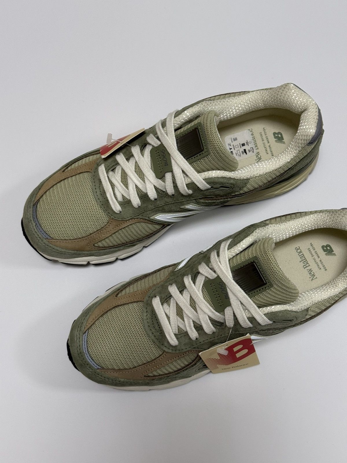 New Balance New Balance 990 V4 Black Size US 8.5 / EU 41-42 - 5 Thumbnail
