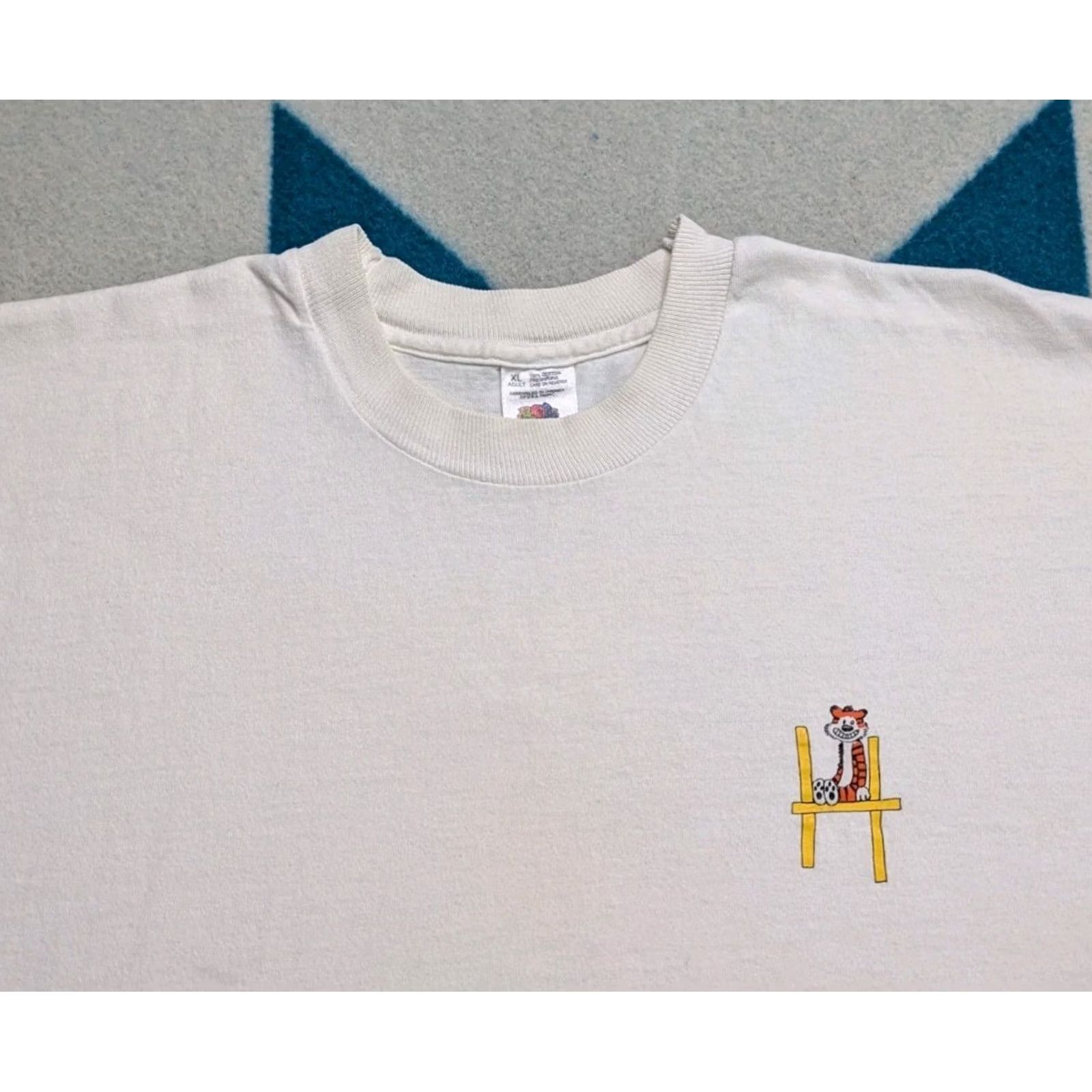 Fruit Of The Loom VINTAGE Calvin & Hobbes Shirt XL White Fruit of the Loom Cartoon Comic Strip Flying Saucer Single Stitch 90s Men Size US XL / EU 56 / 4 - 2 Thumbnail
