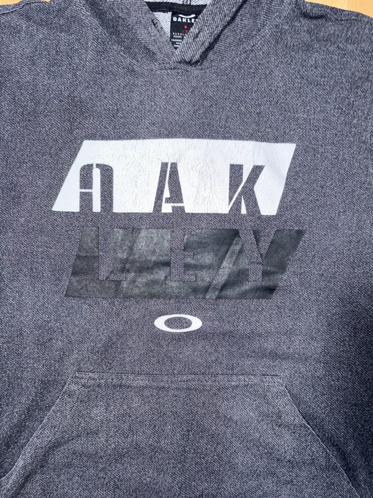 Oakley Vintage Oakley Graphic Logo Hoodie Grey/Black Marl - Size L Size US L / EU 52-54 / 3 - 6 Thumbnail