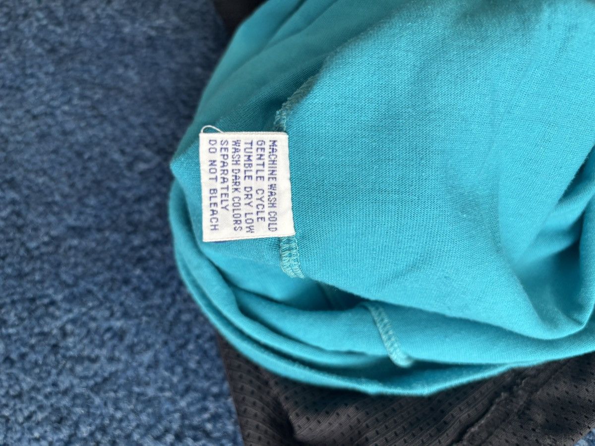 NBA Charlotte Hornets: short sleeves with mesh tank Size US L / EU 52-54 / 3 - 5 Thumbnail