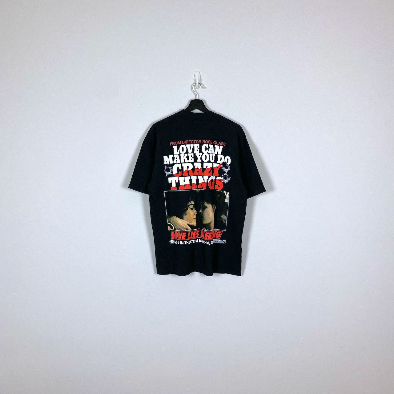 Online Ceramics X A24 LOVE LIES BLEEDING CRAZY THINGS TEE Size US XXL / EU 58 / 5 - 2 Thumbnail