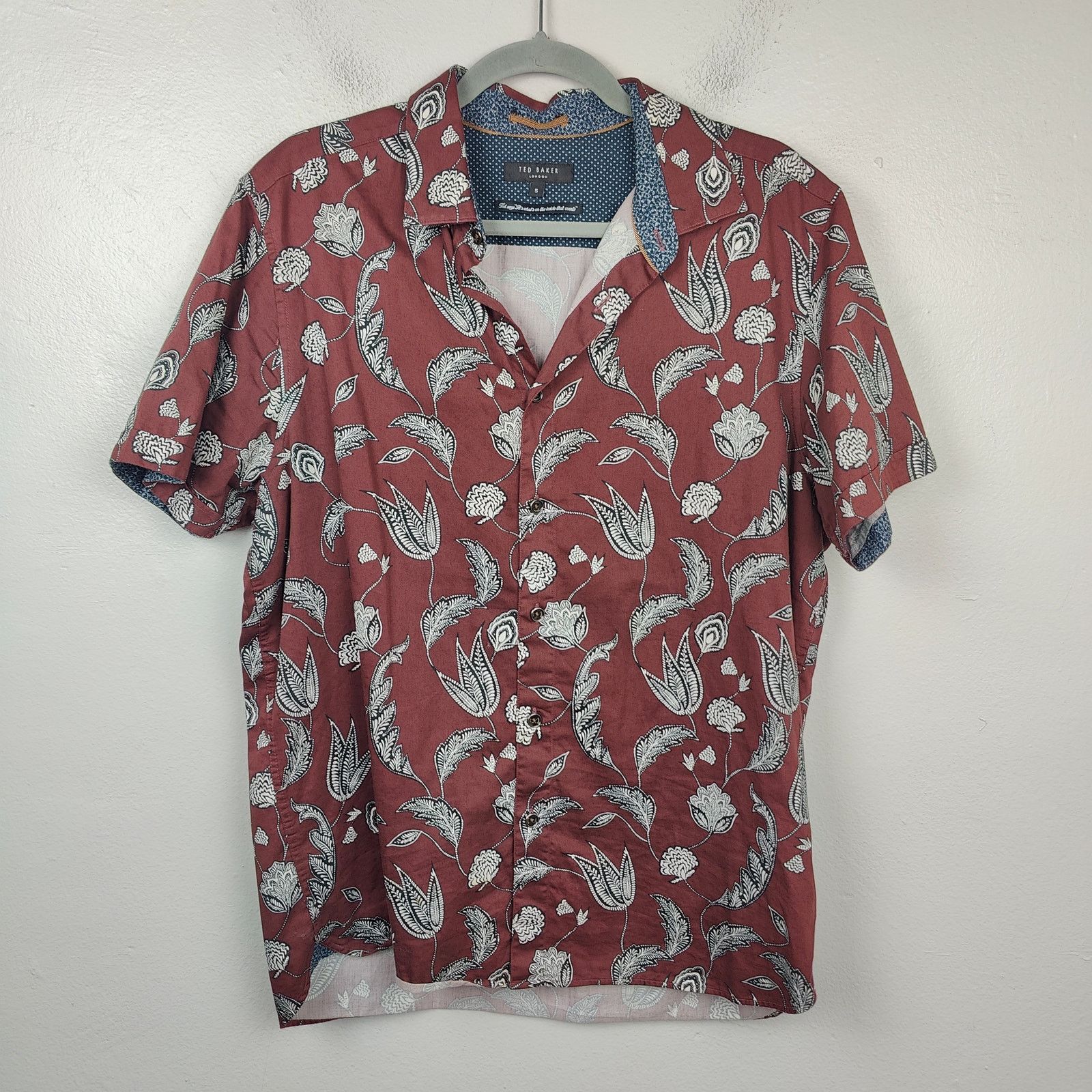 Ted Baker Ted Baker Floral Printed Shirt Mens XL 5 Red Button Down Size US XL / EU 56 / 4 - 1 Thumbnail
