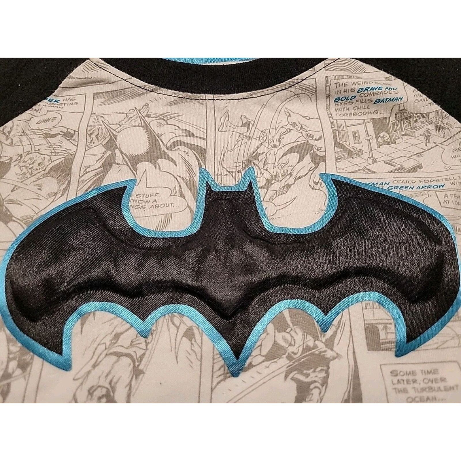 DC Comics DC Comic Batman Embroidered Vintage Youth T Shirt Size 6/7 Size US XXS / EU 40 - 9 Thumbnail