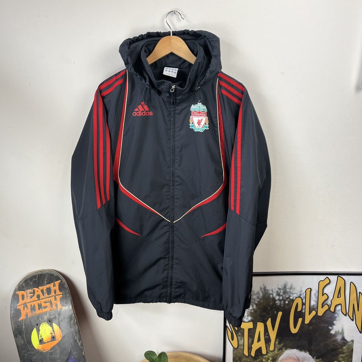 Adidas Adidas Liverpool Garlsberg Jacket Blockcore Soccer 2009 Size US L / EU 52-54 / 3 - 1 Thumbnail