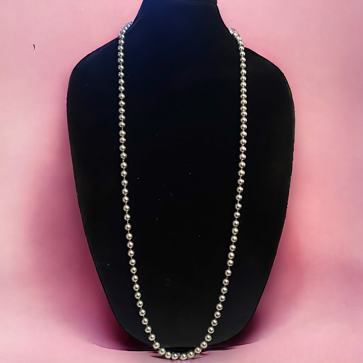 Vintage Vintage long metallic silver bead necklace Size ONE SIZE - 1 Thumbnail