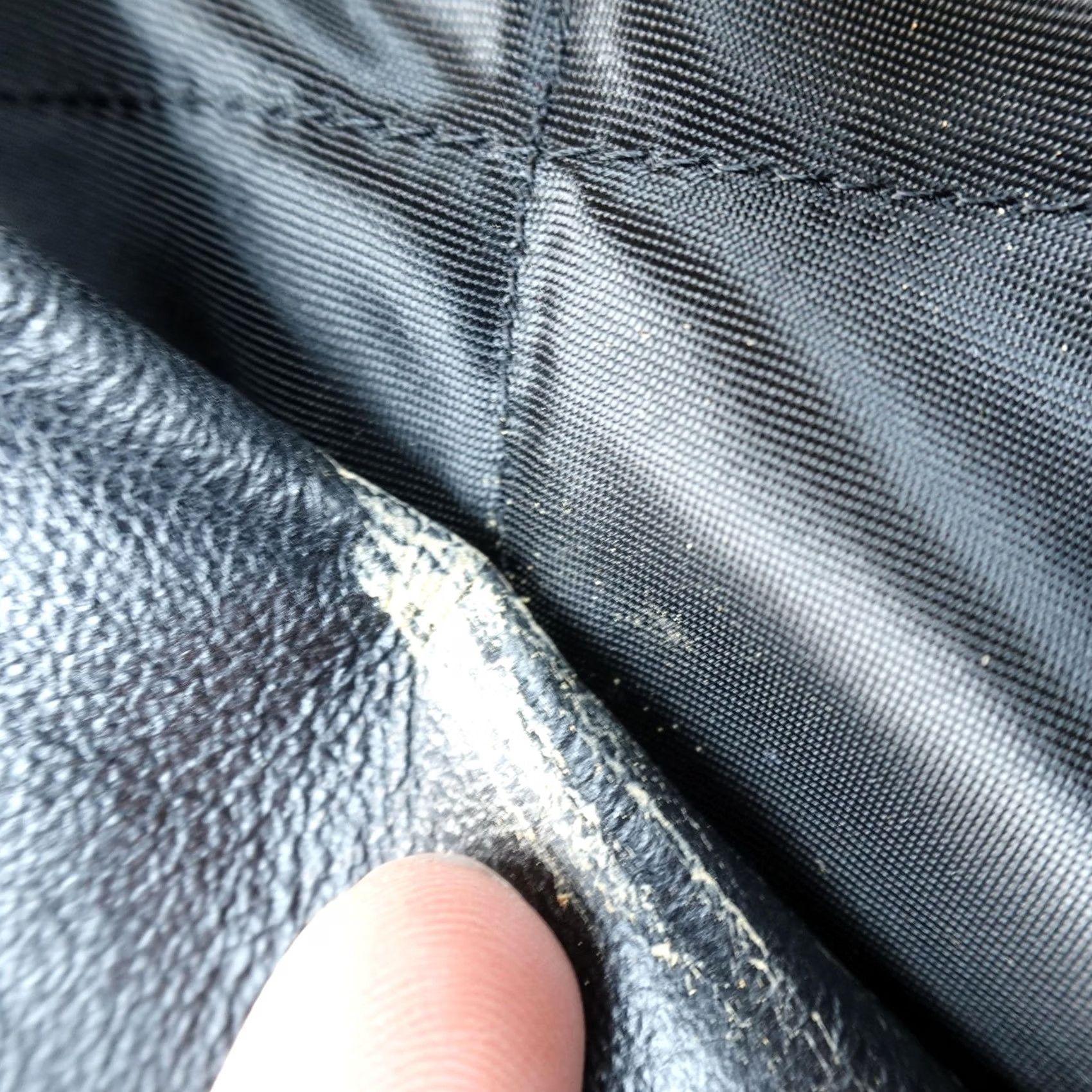 Vintage VINTAGE Covington Jacket Mens L Black Leather Bomber Full Zip Coat Aviator Motorcycle Size US L / EU 52-54 / 3 - 4 Thumbnail