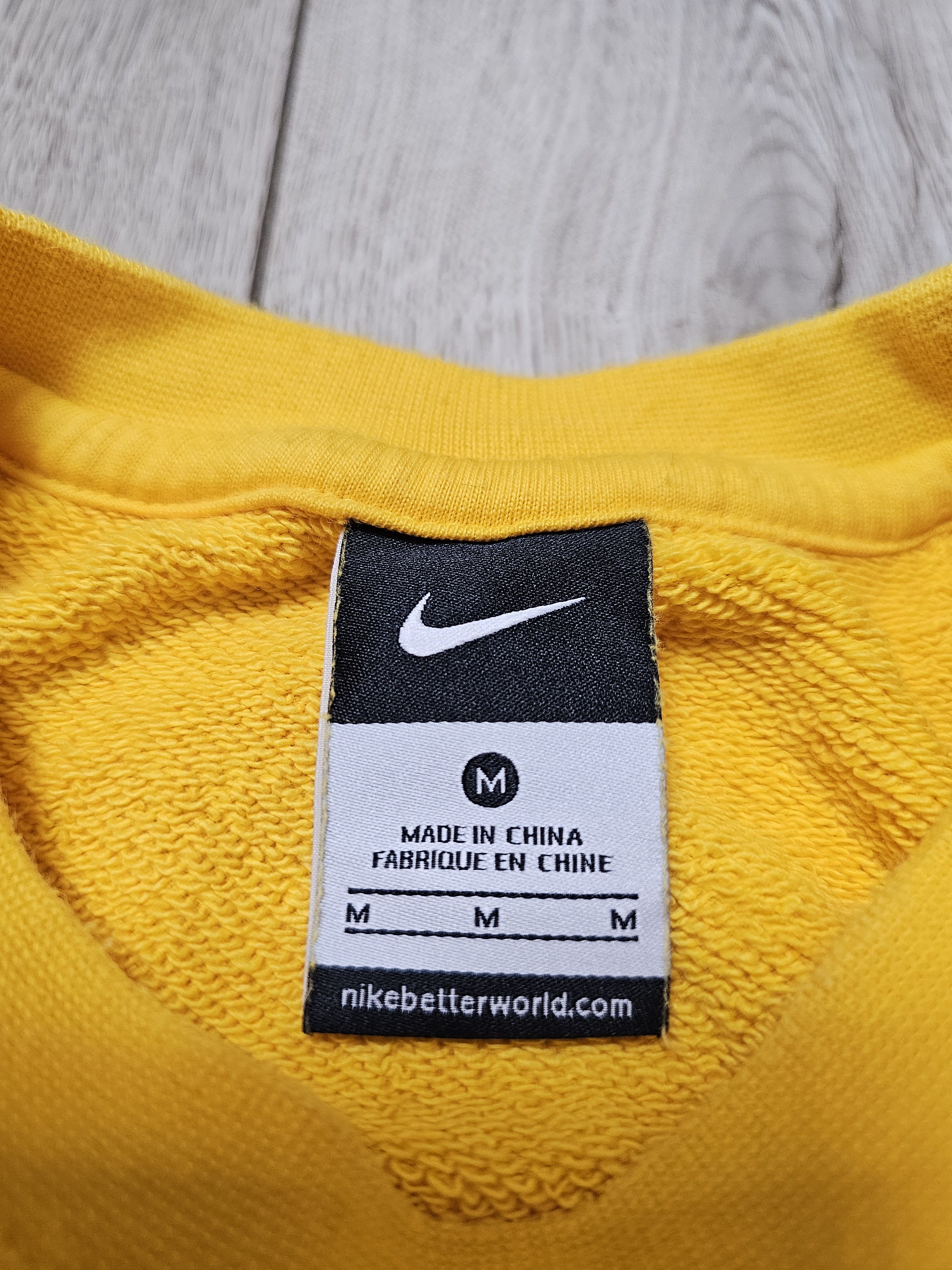 Nike BARCELONA SWEATSHIRT YELLOW FOOTBALL SWEATER SOCCER LONG Size US M / EU 48-50 / 2 - 8 Thumbnail