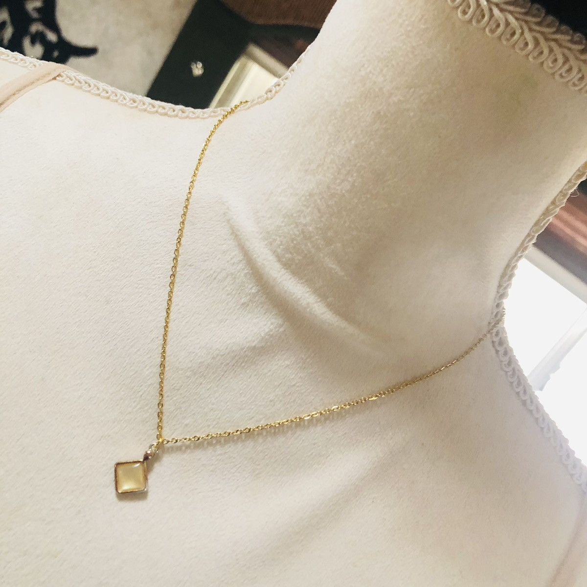 Handmade Handcrafted vintage gold plated cat eye glass necklace Size ONE SIZE - 1 Thumbnail