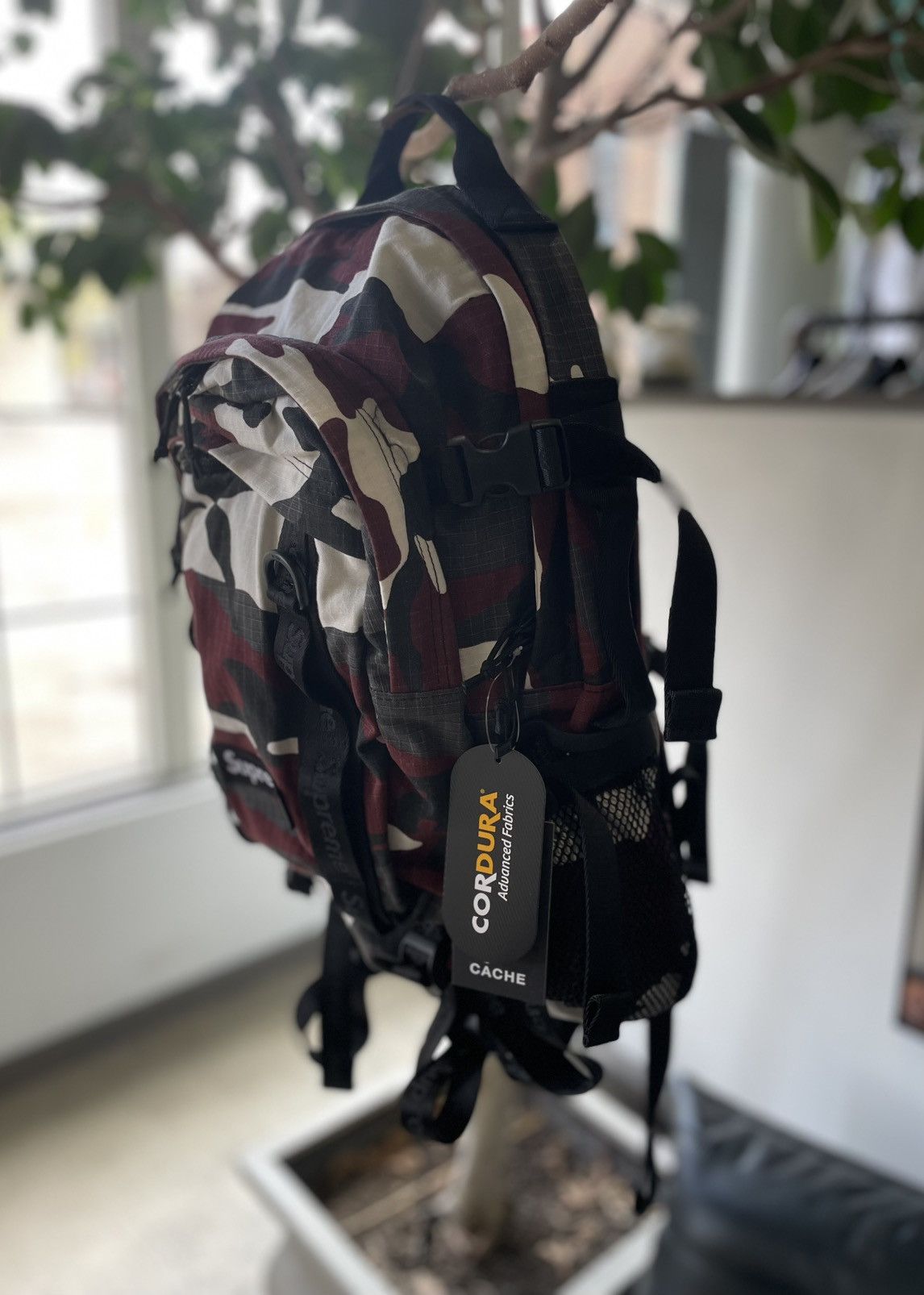 Supreme Supreme Logo Backpack (SS26) Size ONE SIZE - 2 Thumbnail