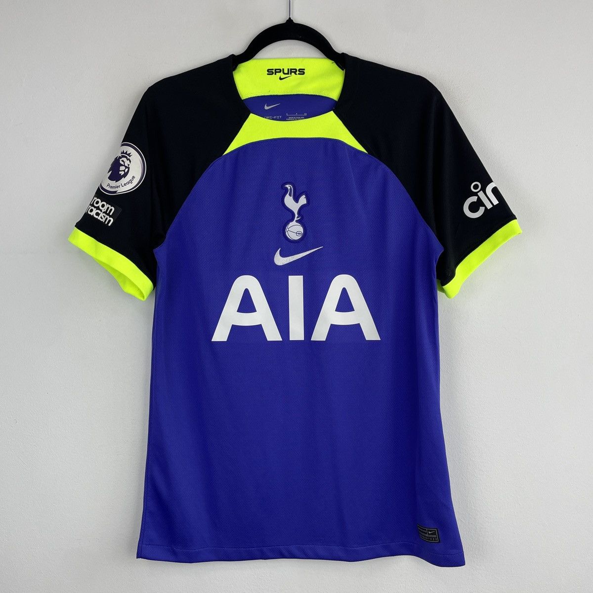 Nike Tottenham Son Away Jersey Nike Shirt 2022/2023 size S Size US S / EU 44-46 / 1 - 2 Thumbnail