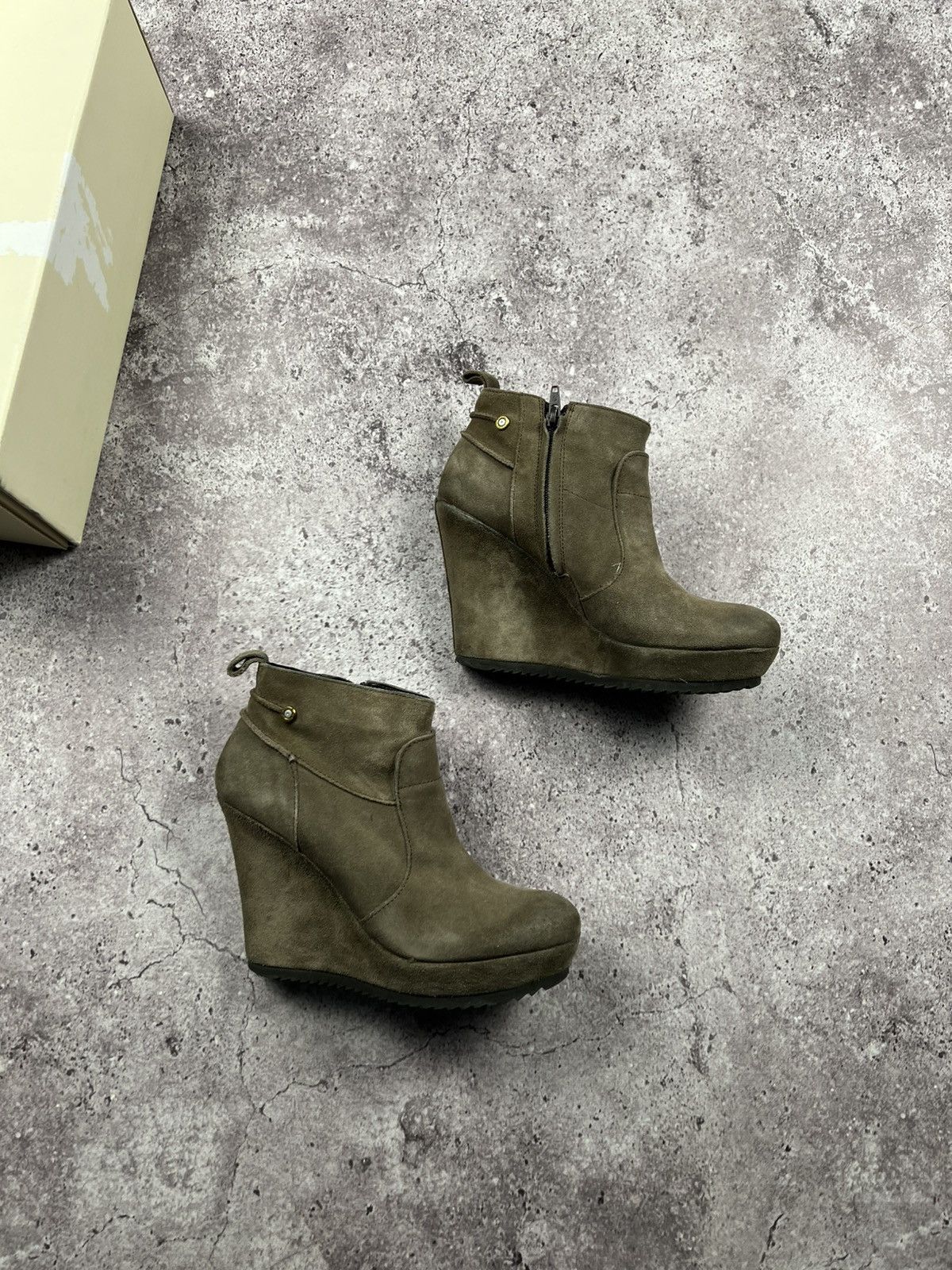 Diesel Diesel Archive Isabel Marant Bekett Style Suede Sneakers Size US 8.5 / IT 38.5 - 16 Thumbnail
