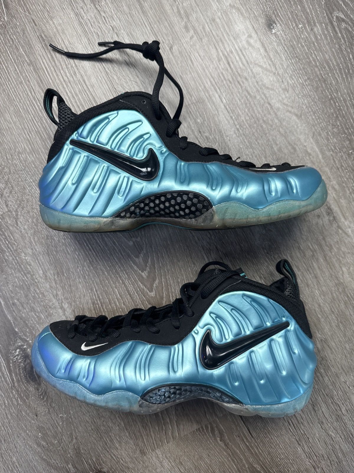 Nike Nike Air foamposite “Electric Blue” **PRE-OWNED** REP box Size US 9.5 / EU 42-43 - 2 Thumbnail