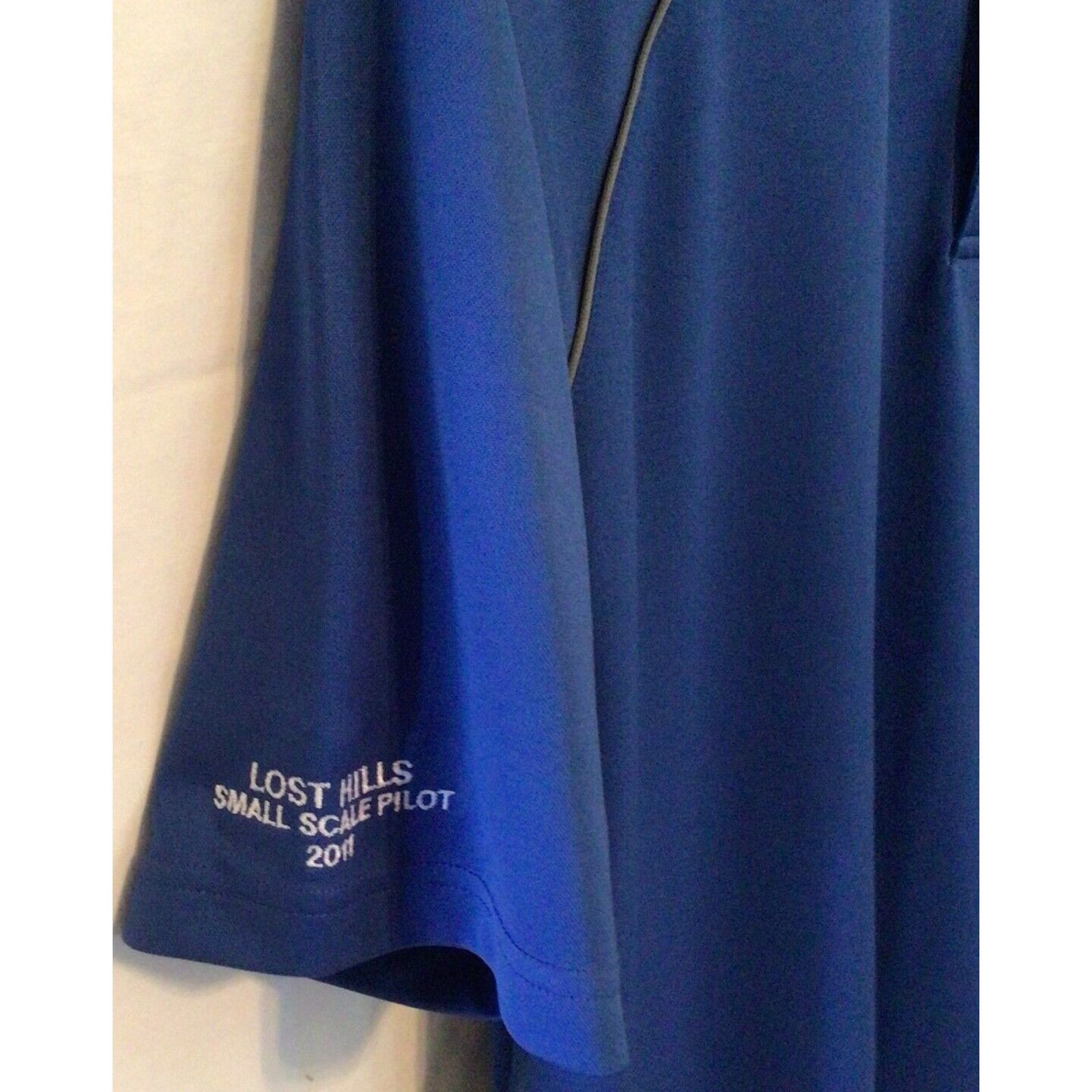 The Unbranded Brand Chevron '11 Lost Hills Gas Station Employee Oil Polo Shirt L Size US L / EU 52-54 / 3 - 2 Thumbnail