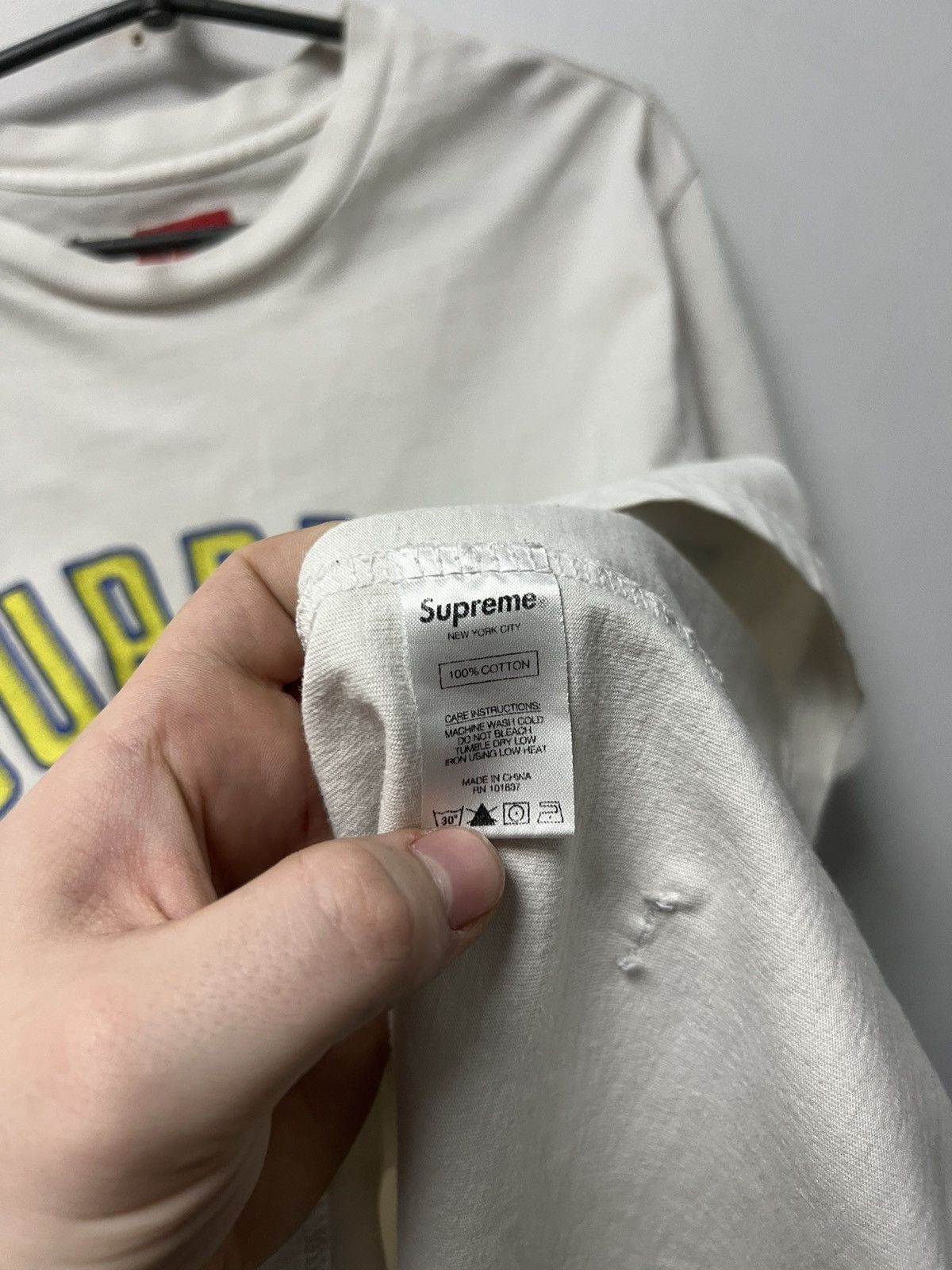 Supreme Vintage Supreme T Shirt Big Logo Size US L / EU 52-54 / 3 - 8 Thumbnail
