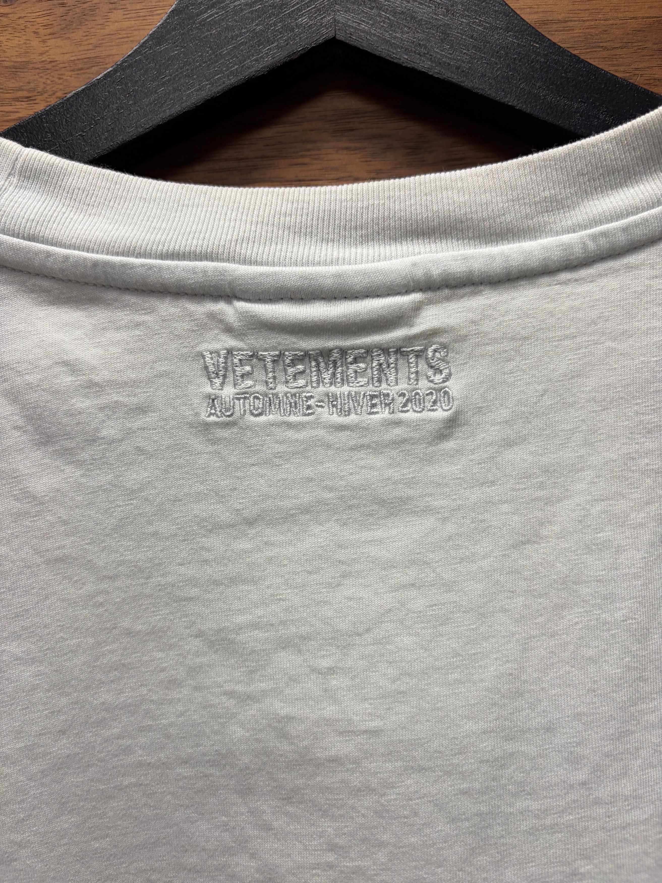 Vetements AW2020 Vetements ‘Corporate Magazines Suck’ Slogan T-Shirt Size US S / EU 44-46 / 1 - 4 Thumbnail