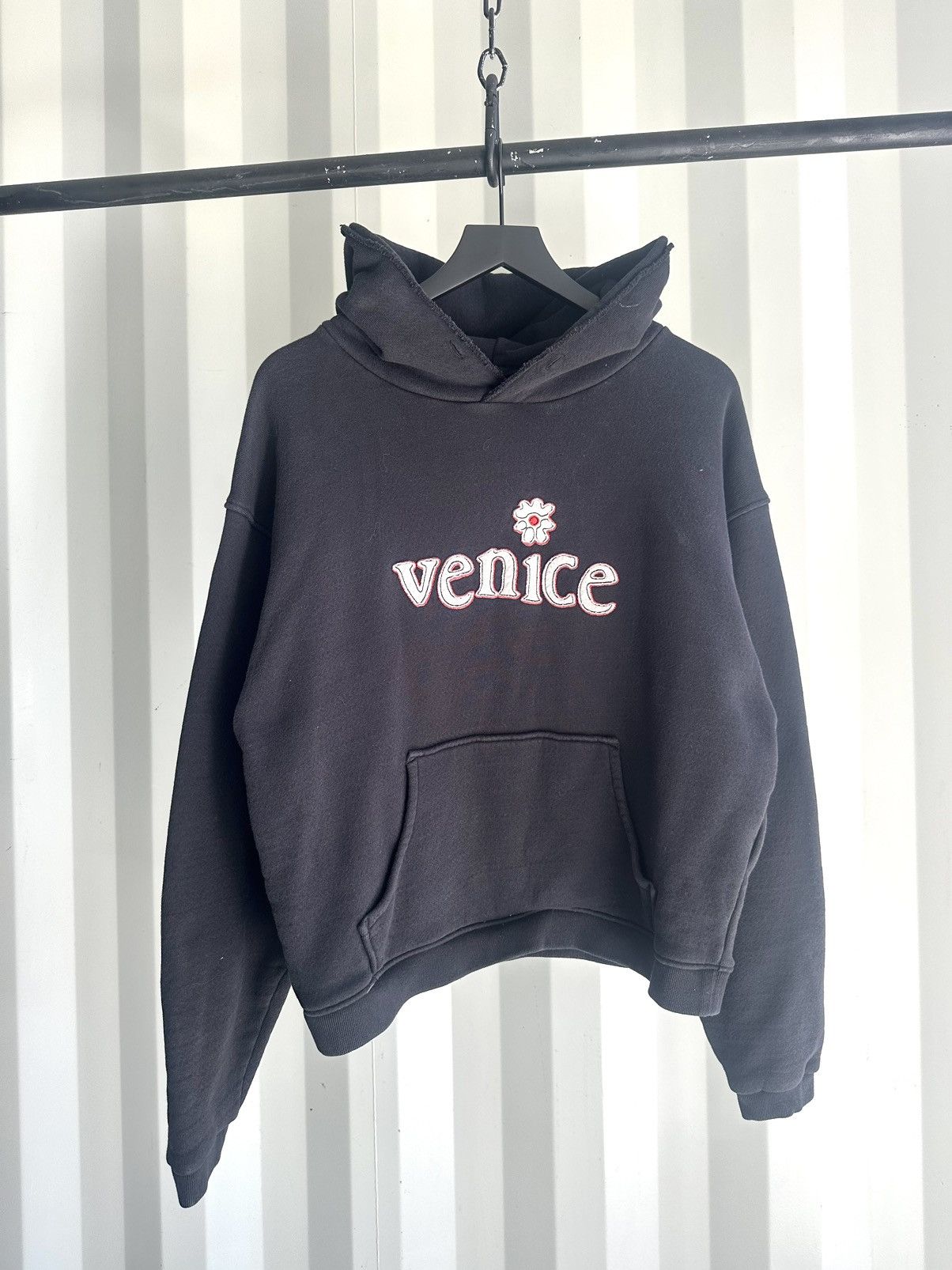 トップス ERL Venice Hoodie, Kanye, Balenciaga ERL - Venice Hoodie | HBX - ハイプビースト(Hypebeast)が厳選