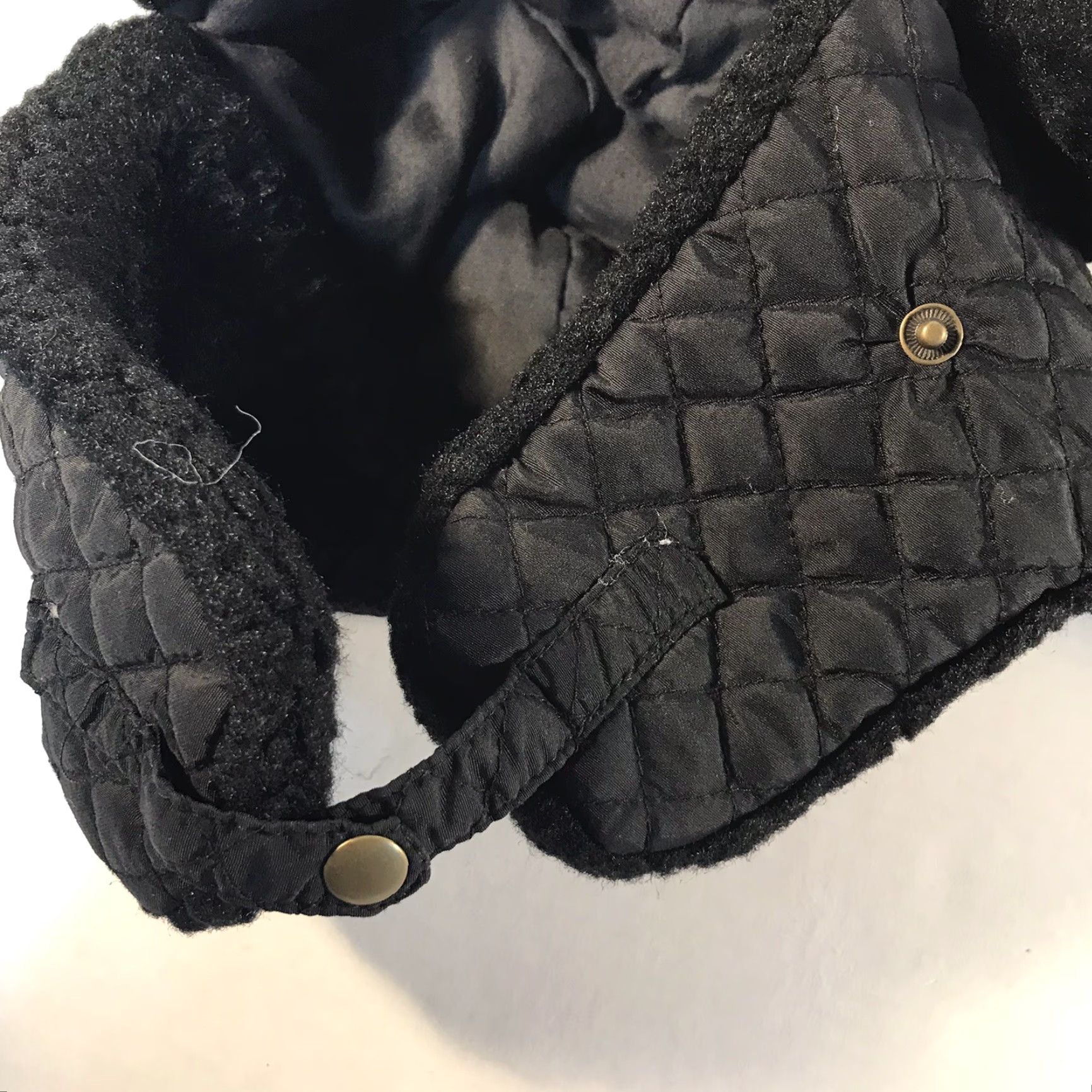 Vintage Unbranded Lot Of 2 Black Quilted Trapper Hats OSFA Size ONE SIZE - 7 Thumbnail