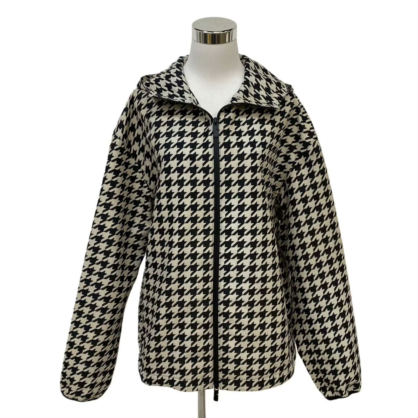 Burberry Burberry Light Jacket S Men Size US S / EU 44-46 / 1 - 1 Thumbnail