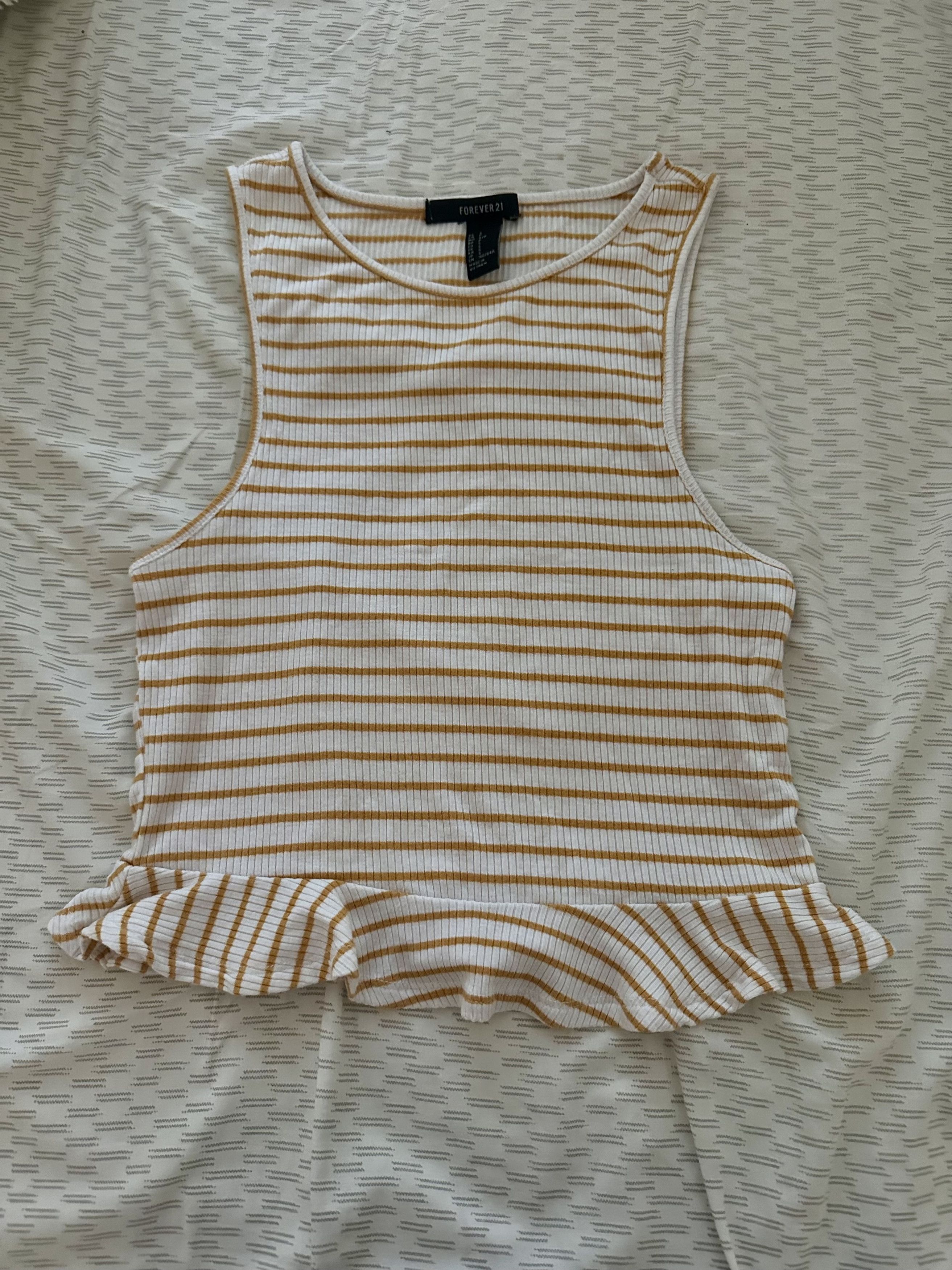 Forever 21 striped ruffle top Size S / US 4 / IT 40 - 1 Thumbnail