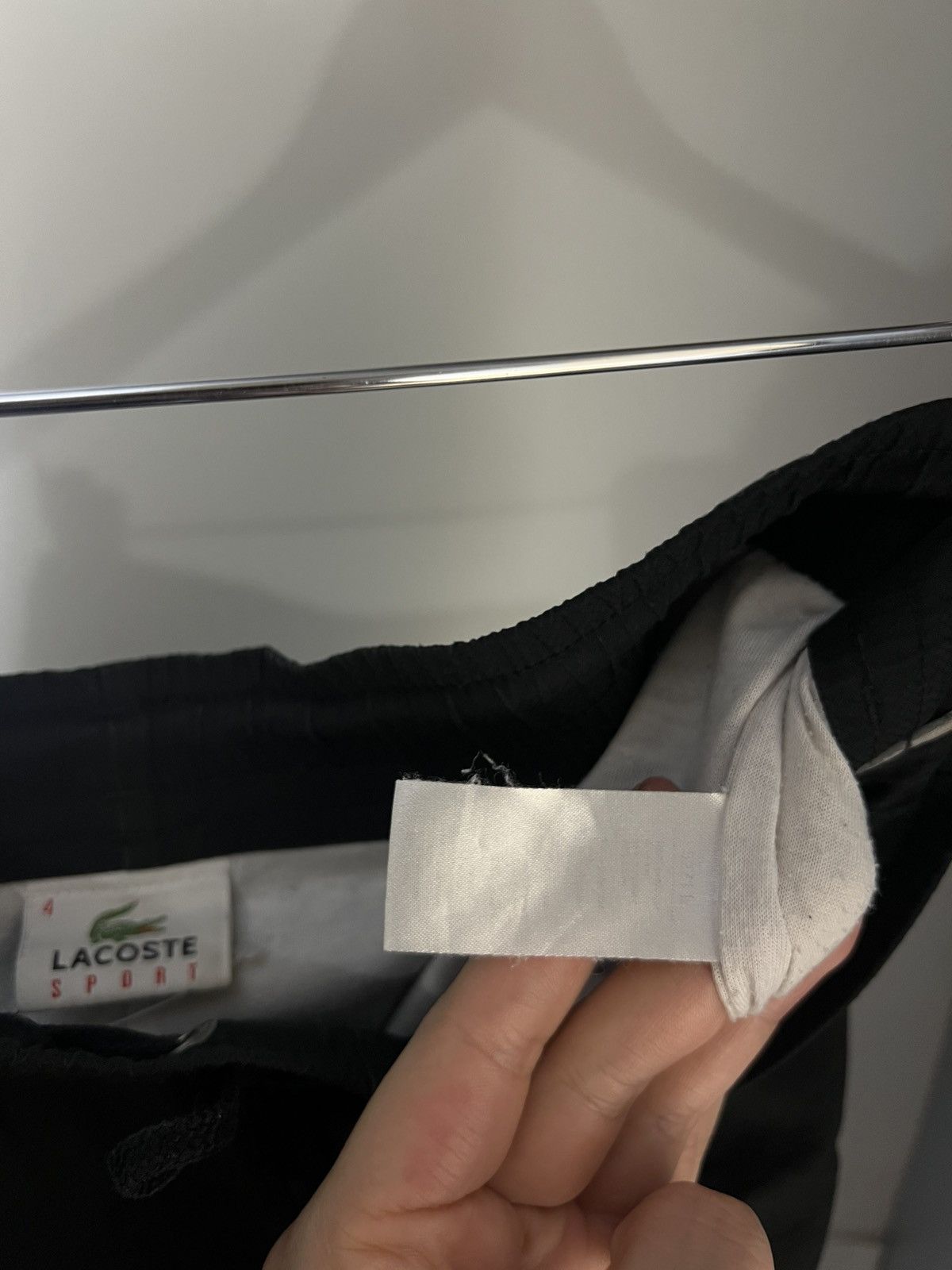 Lacoste VINTAGE LACOSTE CHEMISE SPORT NYLON RETRO AHORTS Y2K 90s SK8 Size US 32 / EU 48 - 16 Thumbnail