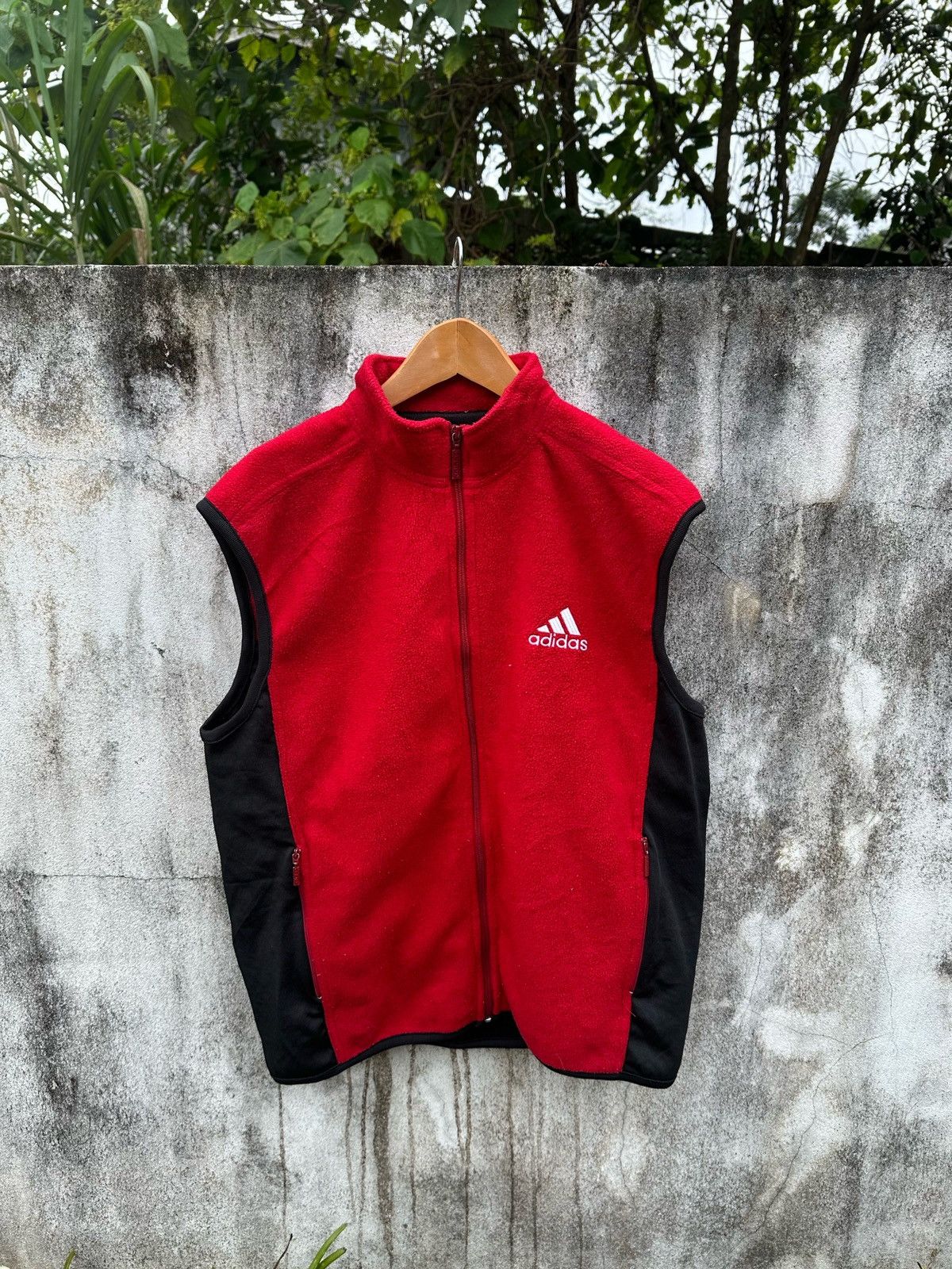 Adidas Adidas fleece vest streetwear Size US L / EU 52-54 / 3 - 1 Thumbnail