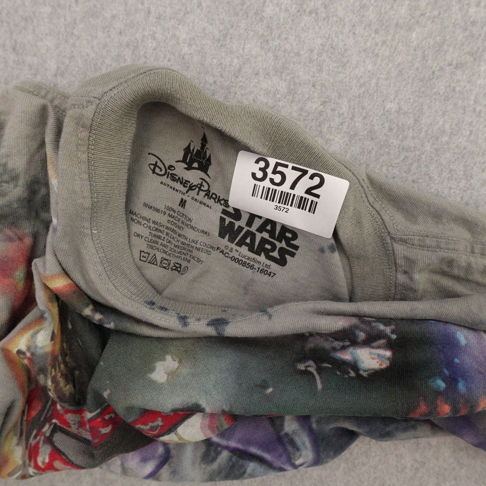 Disney Disney Parks Star Wars Boba Fett Tshirt Mens M Size Medium (20X28) Multicolor Tie Dye Graphic Shirt Size US M / EU 48-50 / 2 - 4 Thumbnail