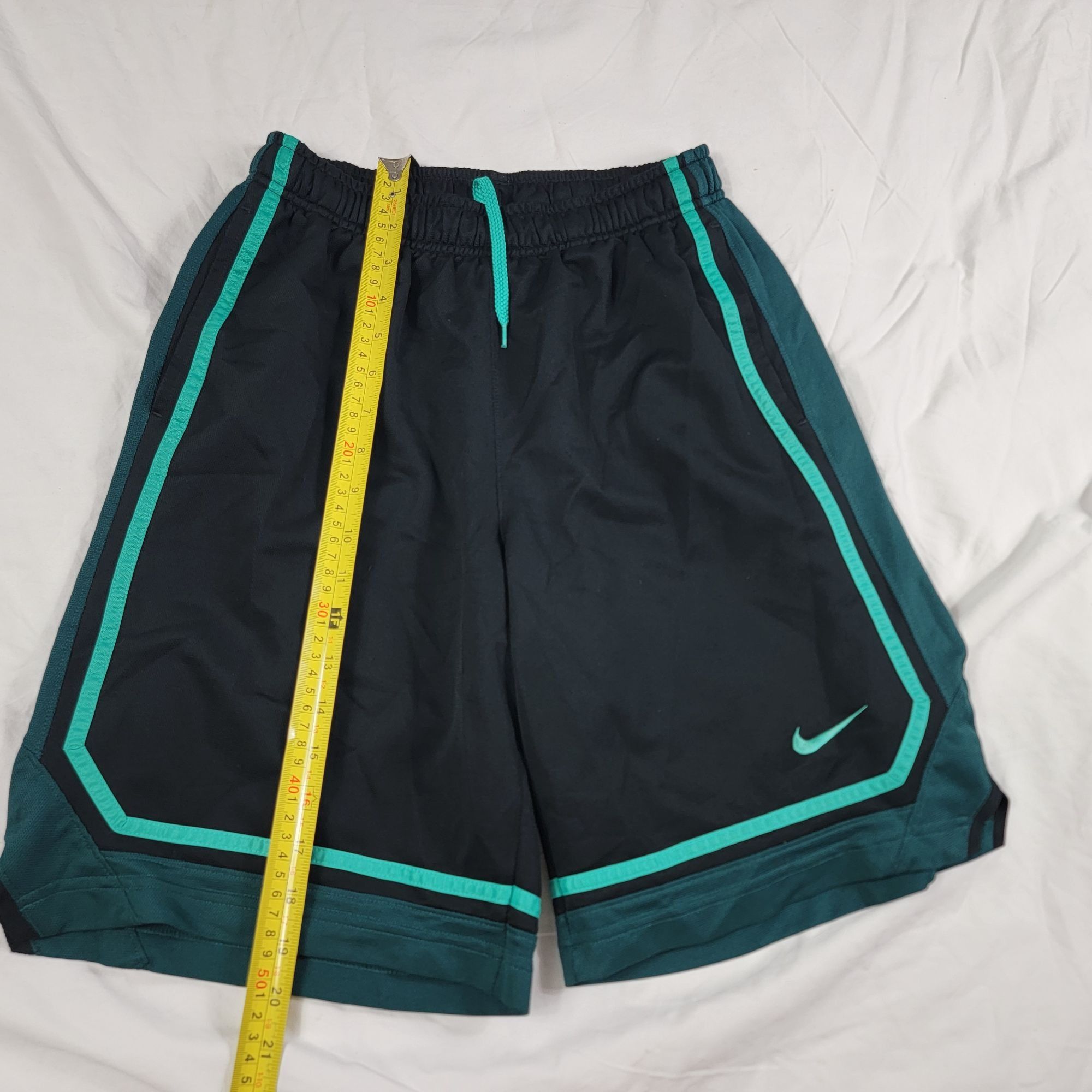 Nike Nike Dri Fit Mens Large Black Green Athletic Shorts Casual R Size US 44 / EU 60 - 11 Thumbnail
