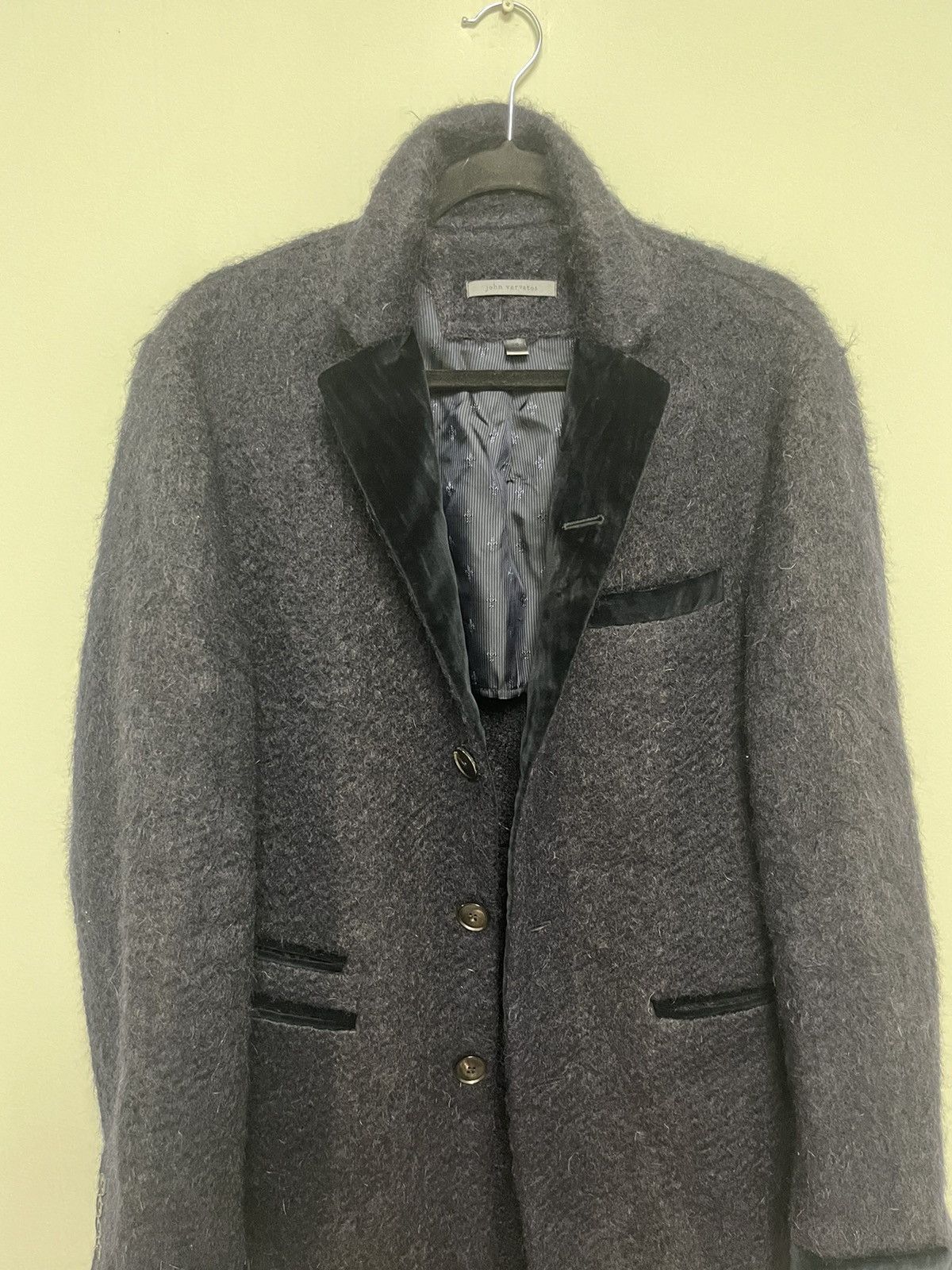 John Varvatos Velvet Trim mohair coat. 50 Size US M / EU 48-50 / 2 - 7 Thumbnail
